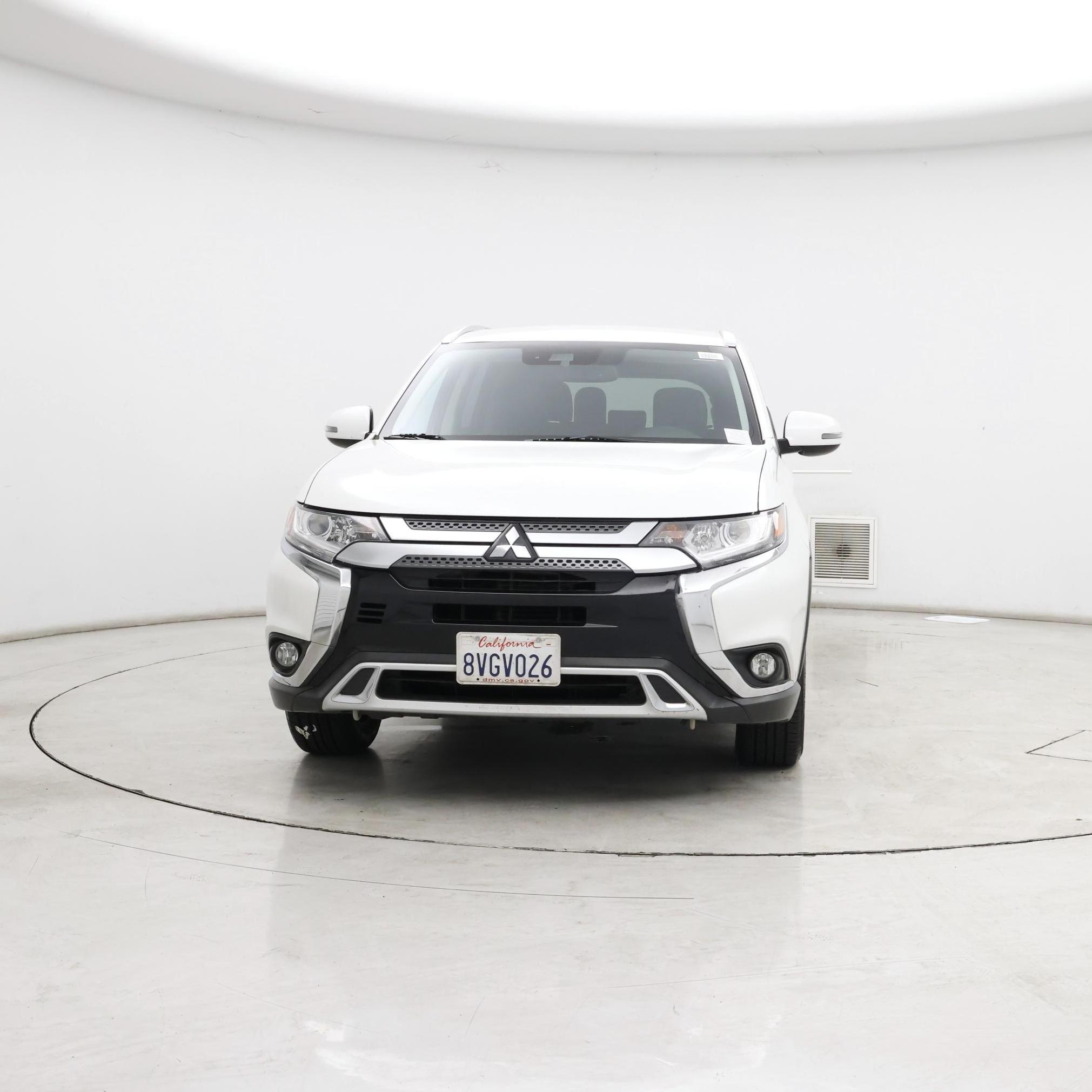 Thumbnail: 2020 Mitsubishi Outlander - 5