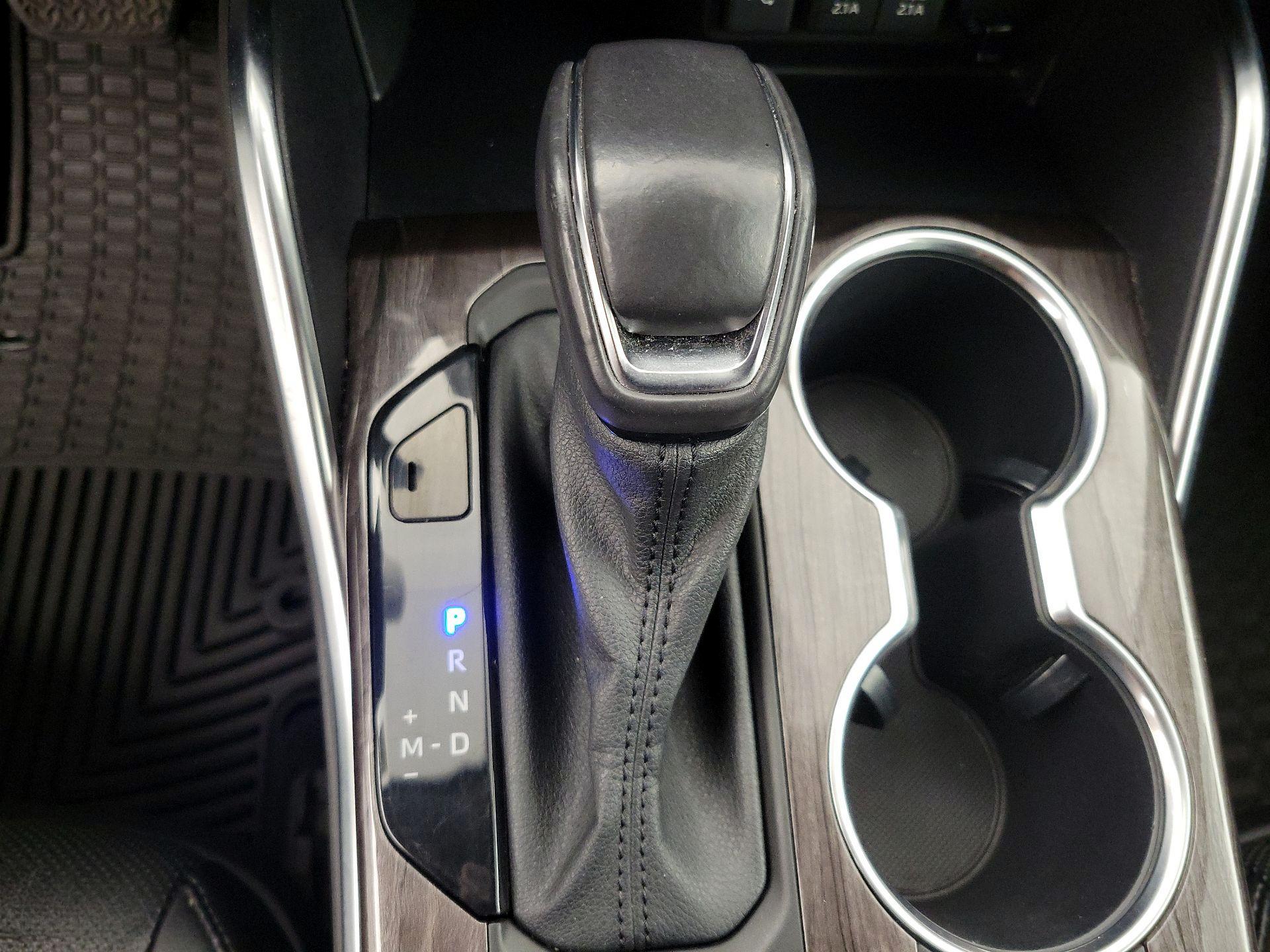 Thumbnail: 2021 Toyota Highlander - 18