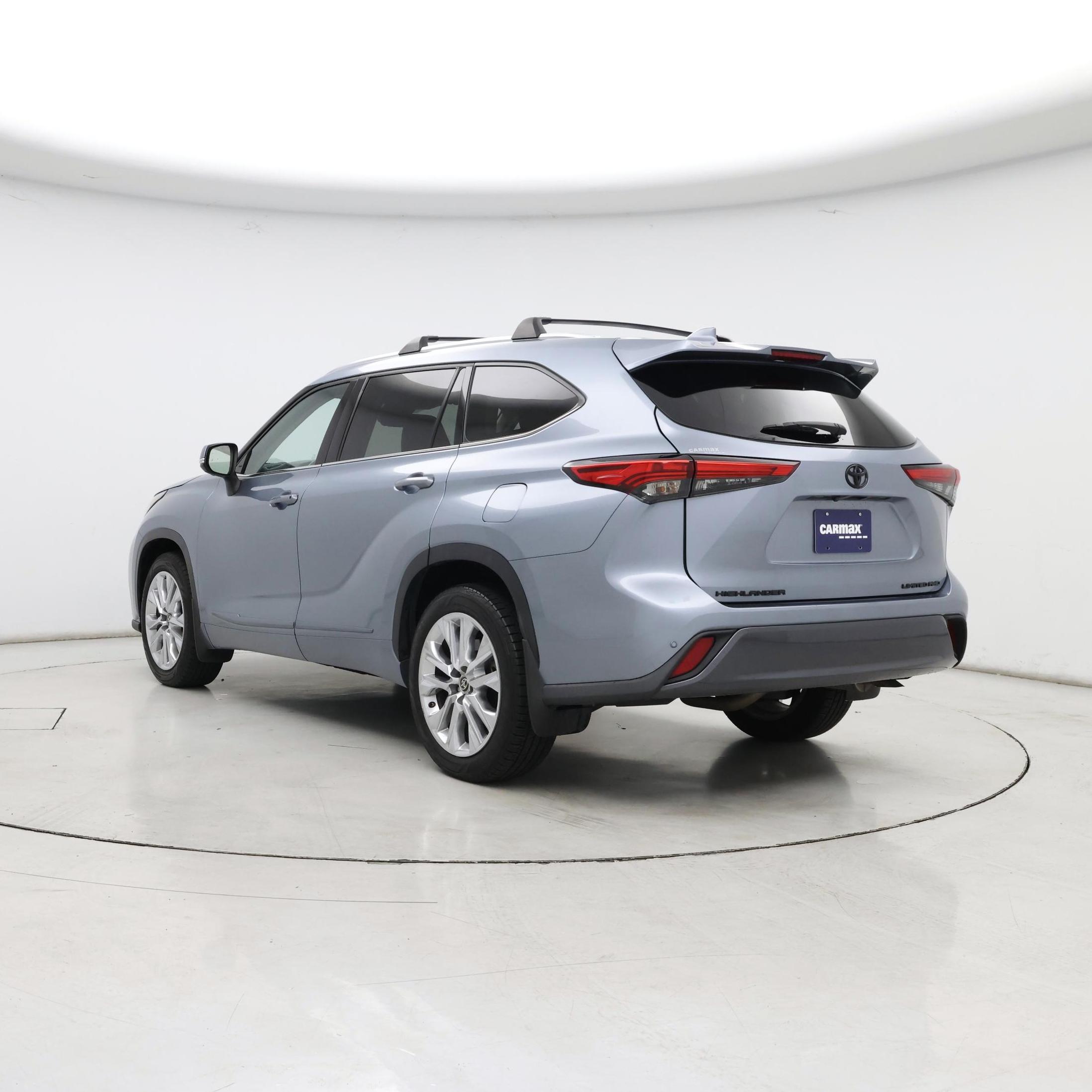 Thumbnail: 2021 Toyota Highlander - 2