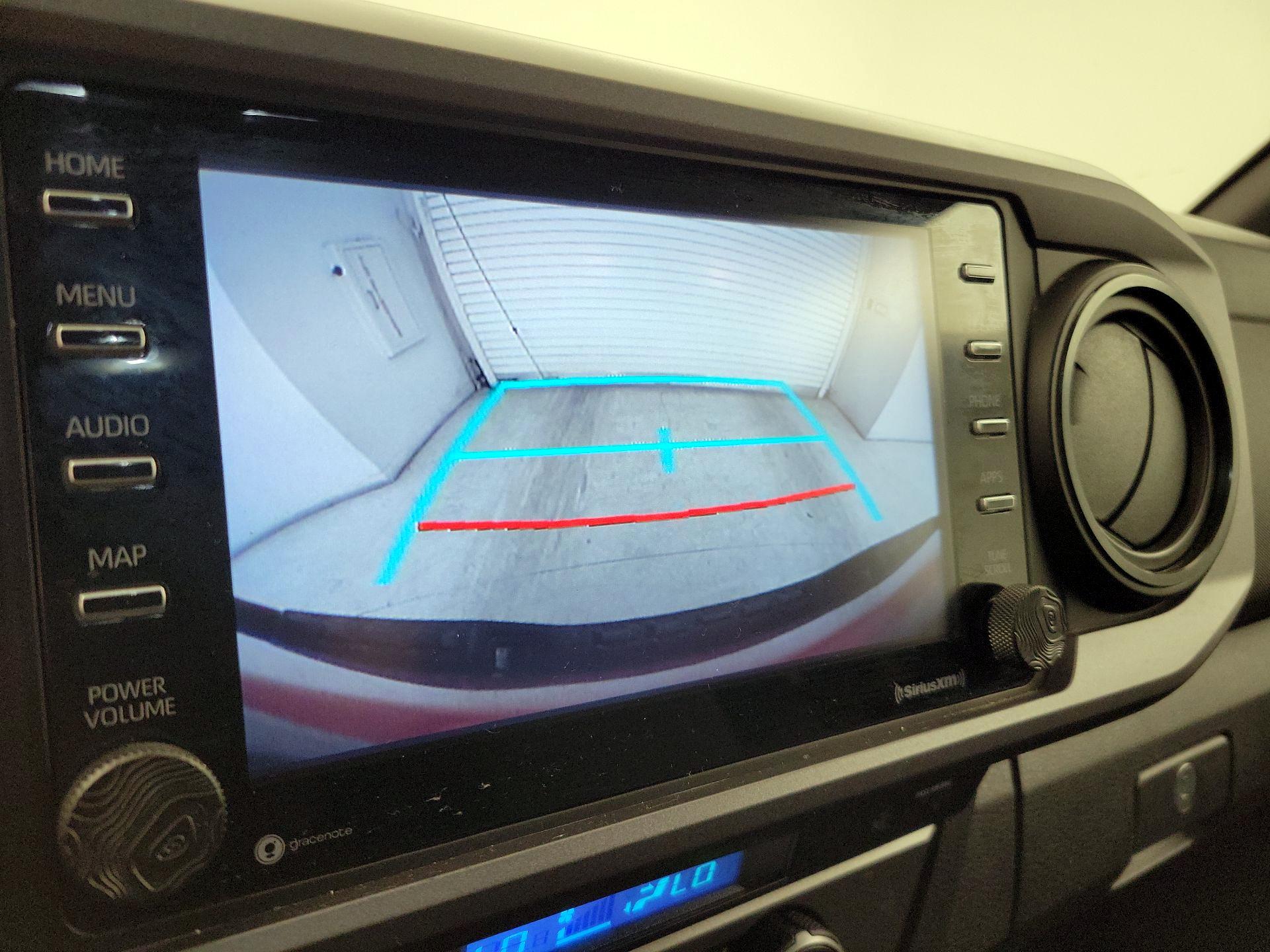 Thumbnail: 2021 Toyota Tacoma - 14