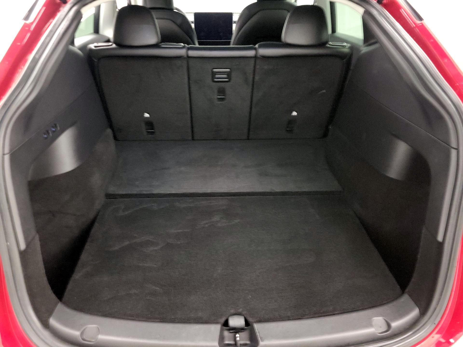 Thumbnail: 2022 Tesla Model Y - 20