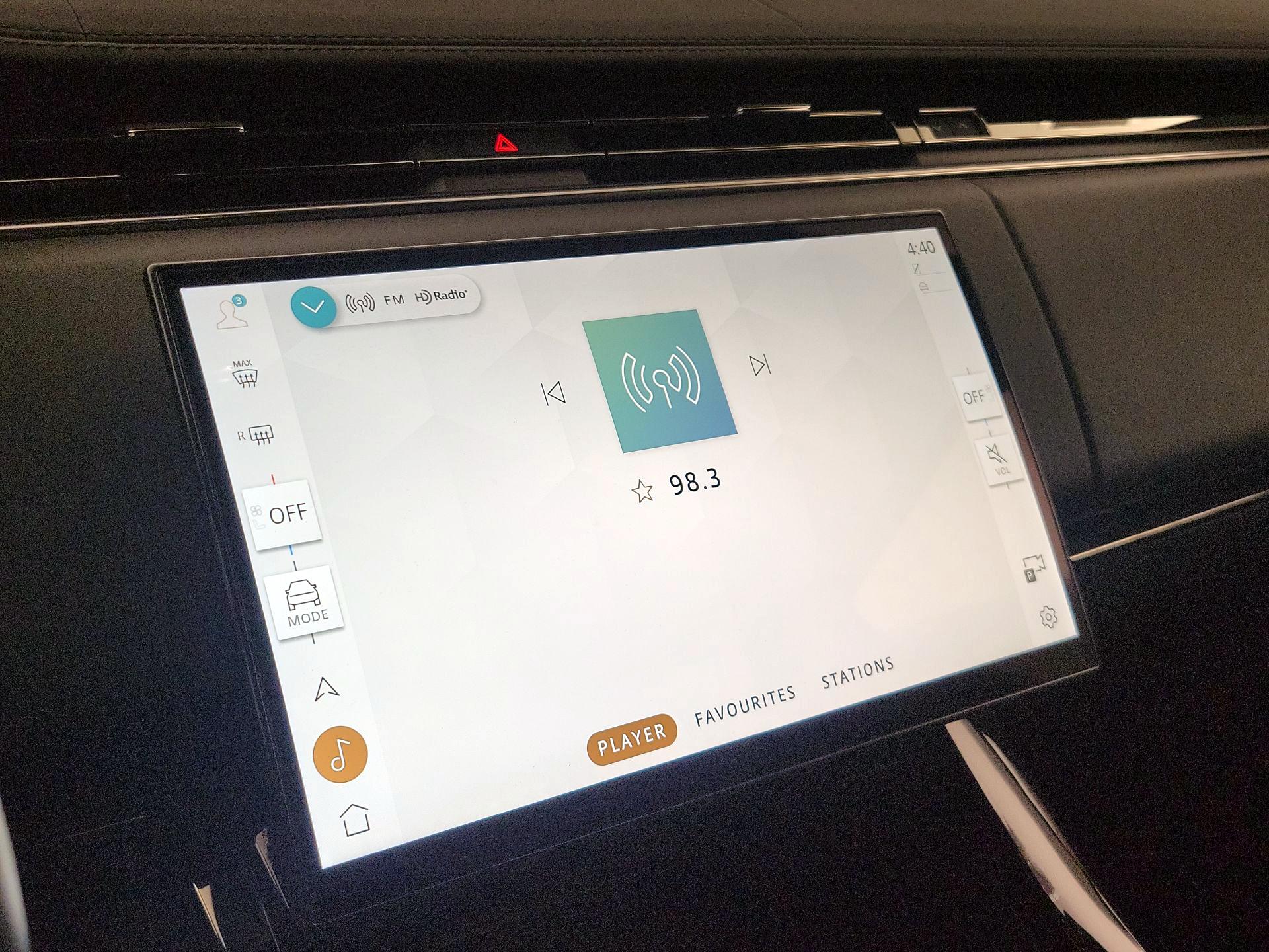 Thumbnail: 2024 Land Rover Range Rover Sport - 16