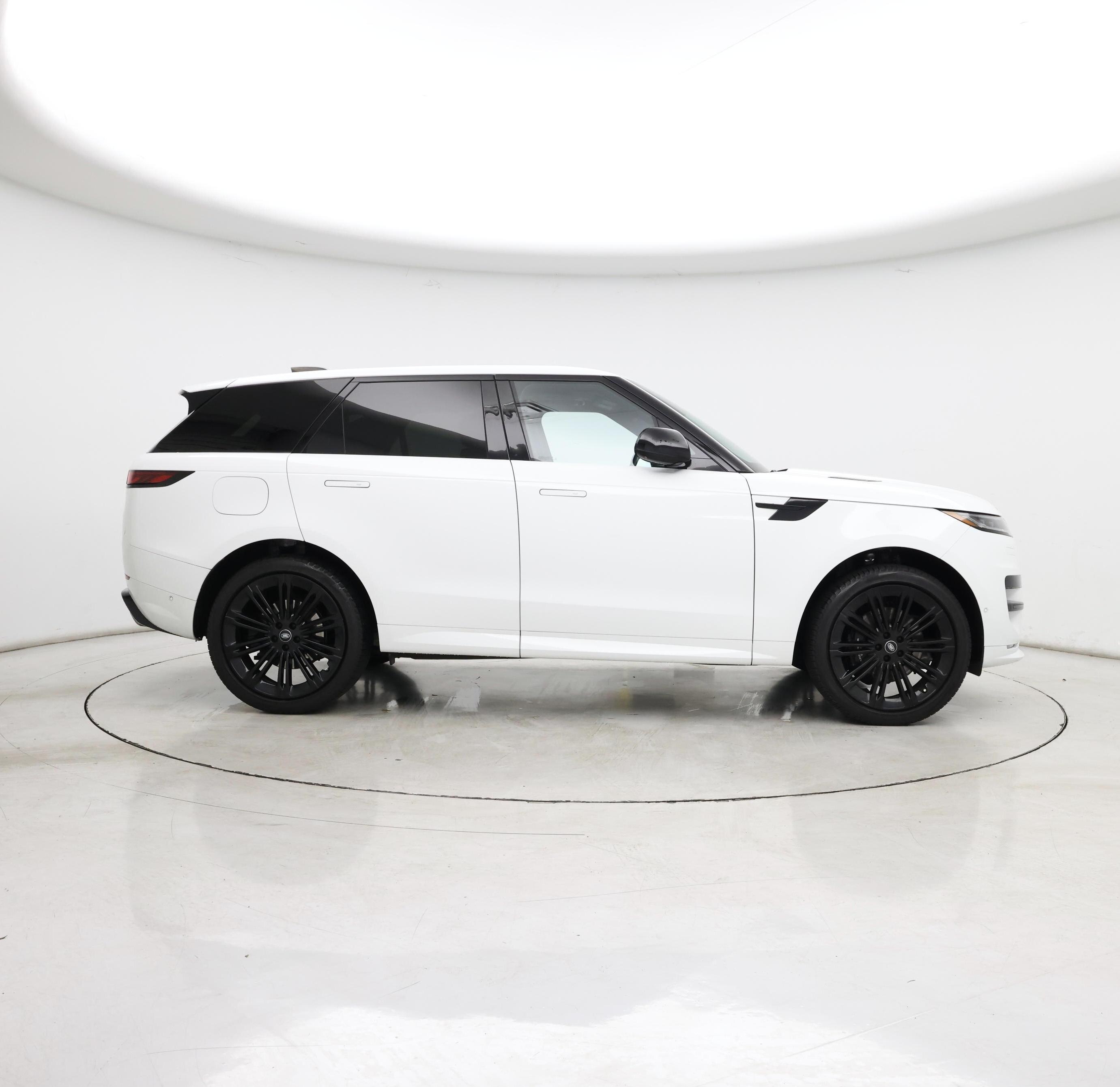 Thumbnail: 2024 Land Rover Range Rover Sport - 7