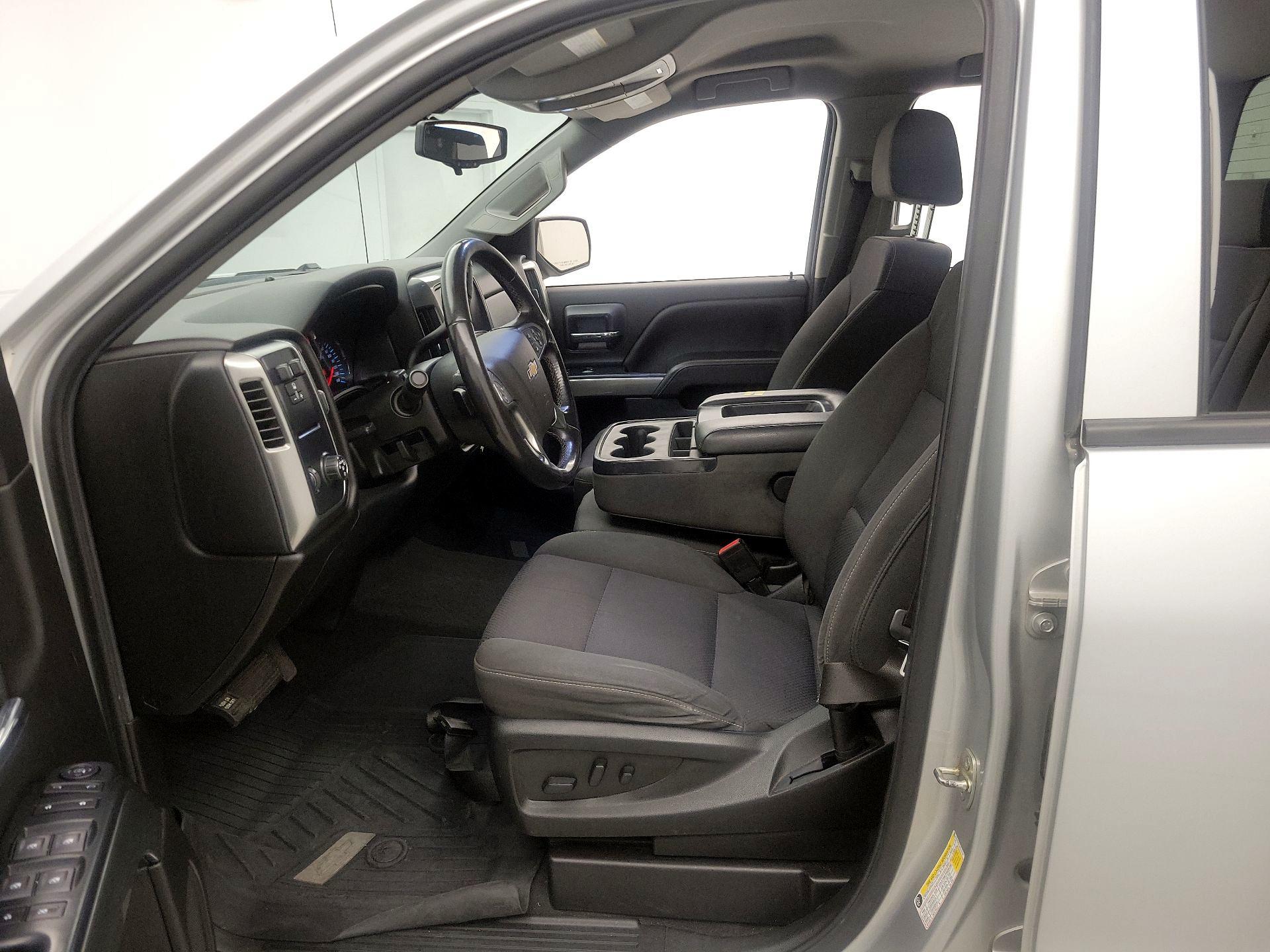 Thumbnail: 2019 Chevrolet Silverado 1500 - 11