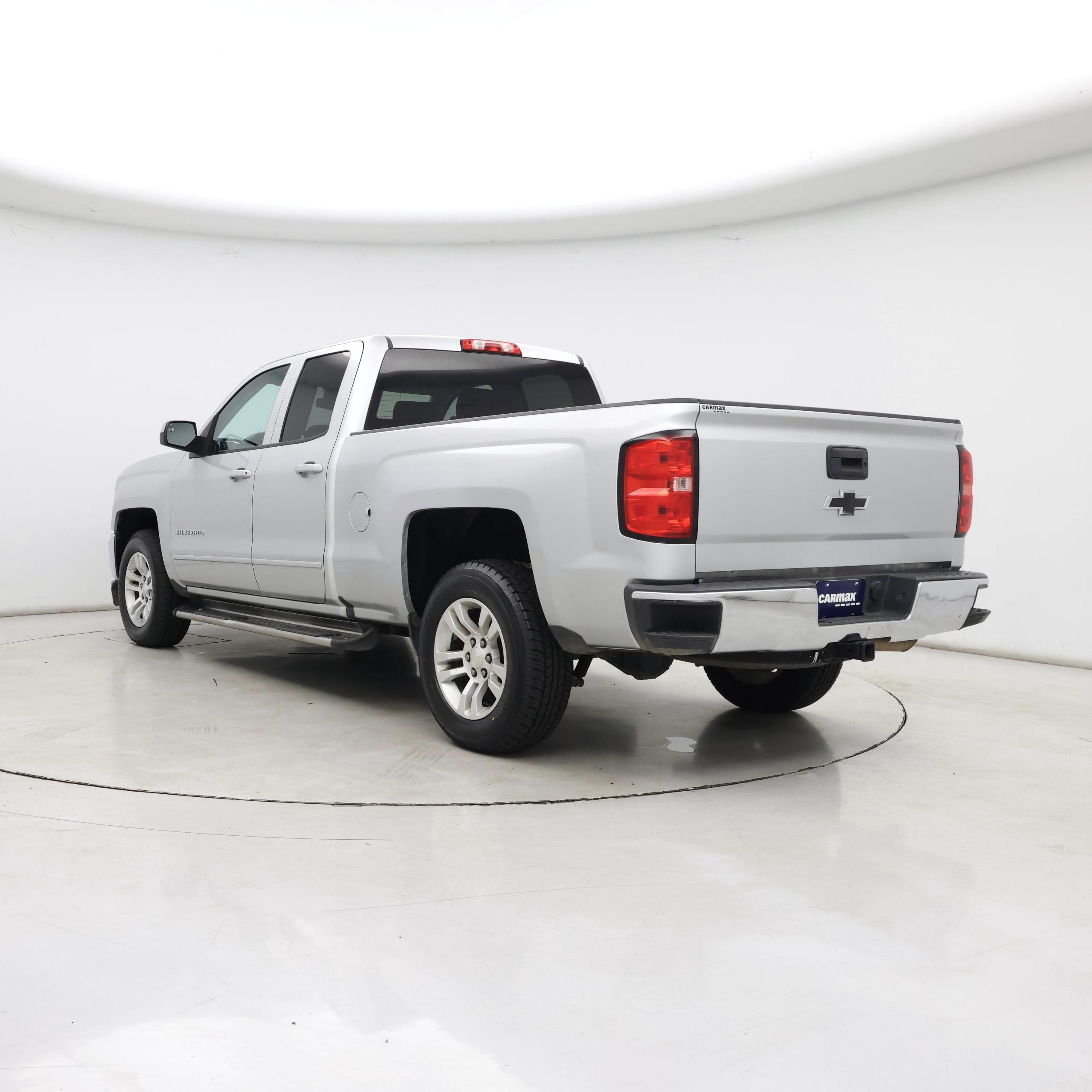 Thumbnail: 2019 Chevrolet Silverado 1500 - 2