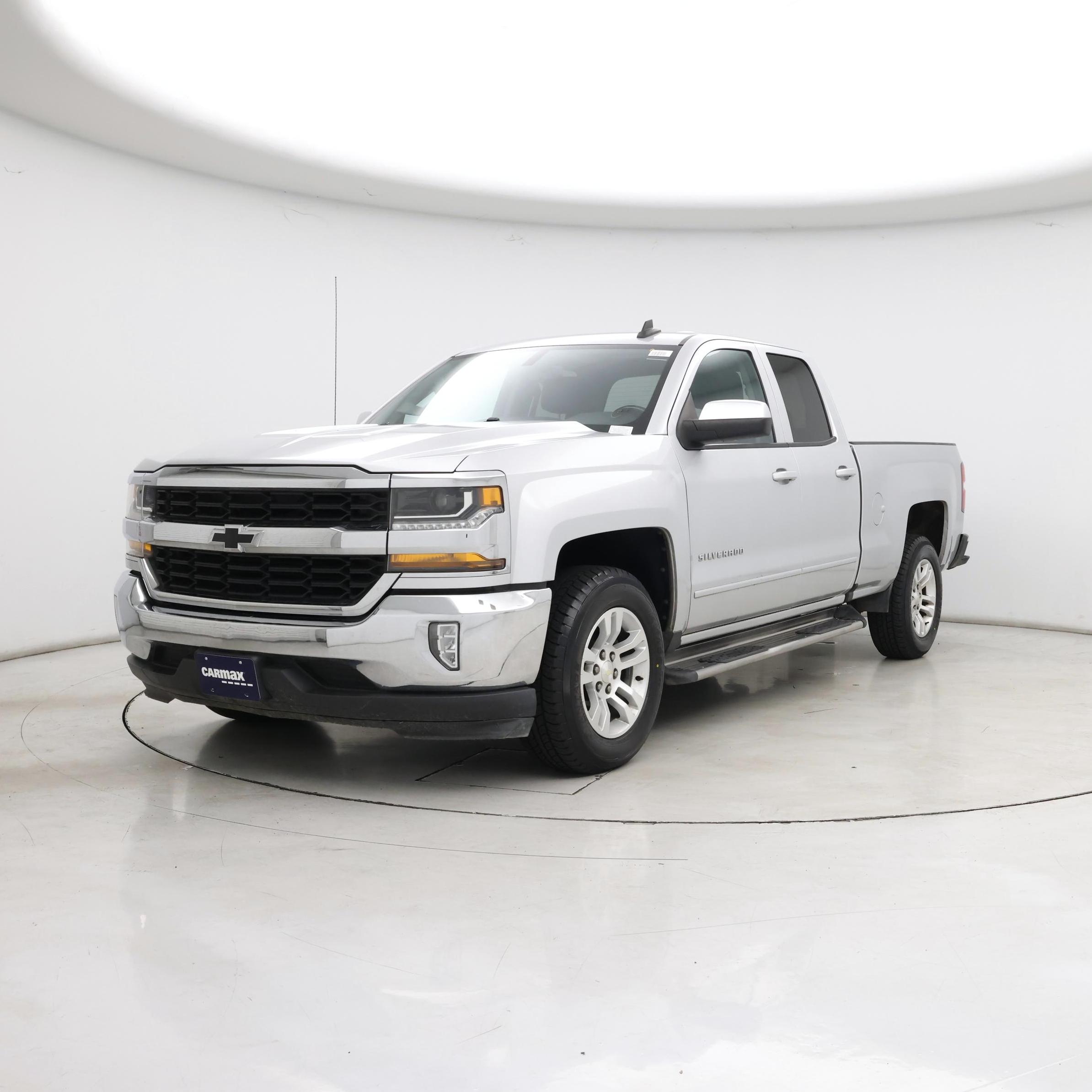 Thumbnail: 2019 Chevrolet Silverado 1500 - 4