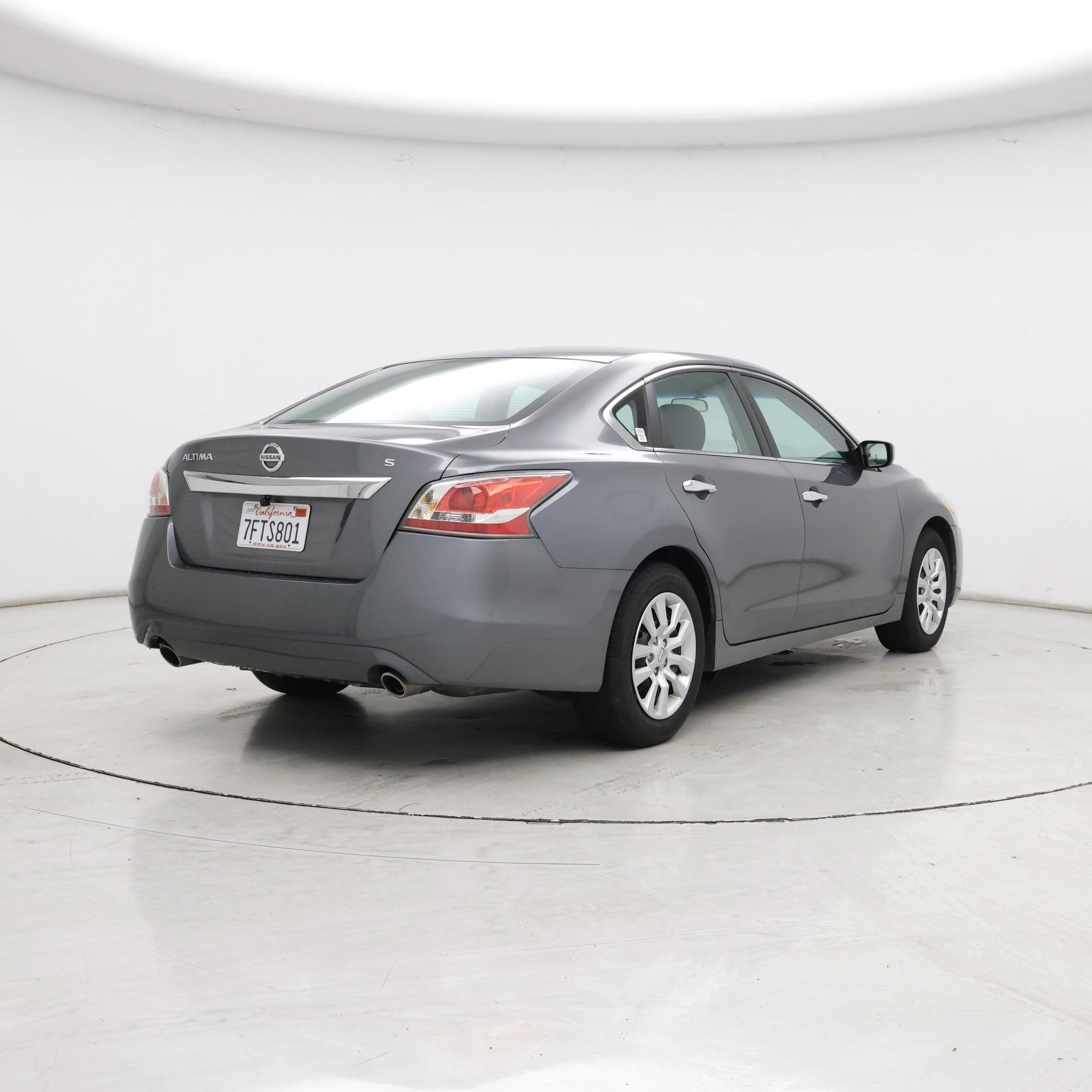 Thumbnail: 2015 Nissan Altima - 8