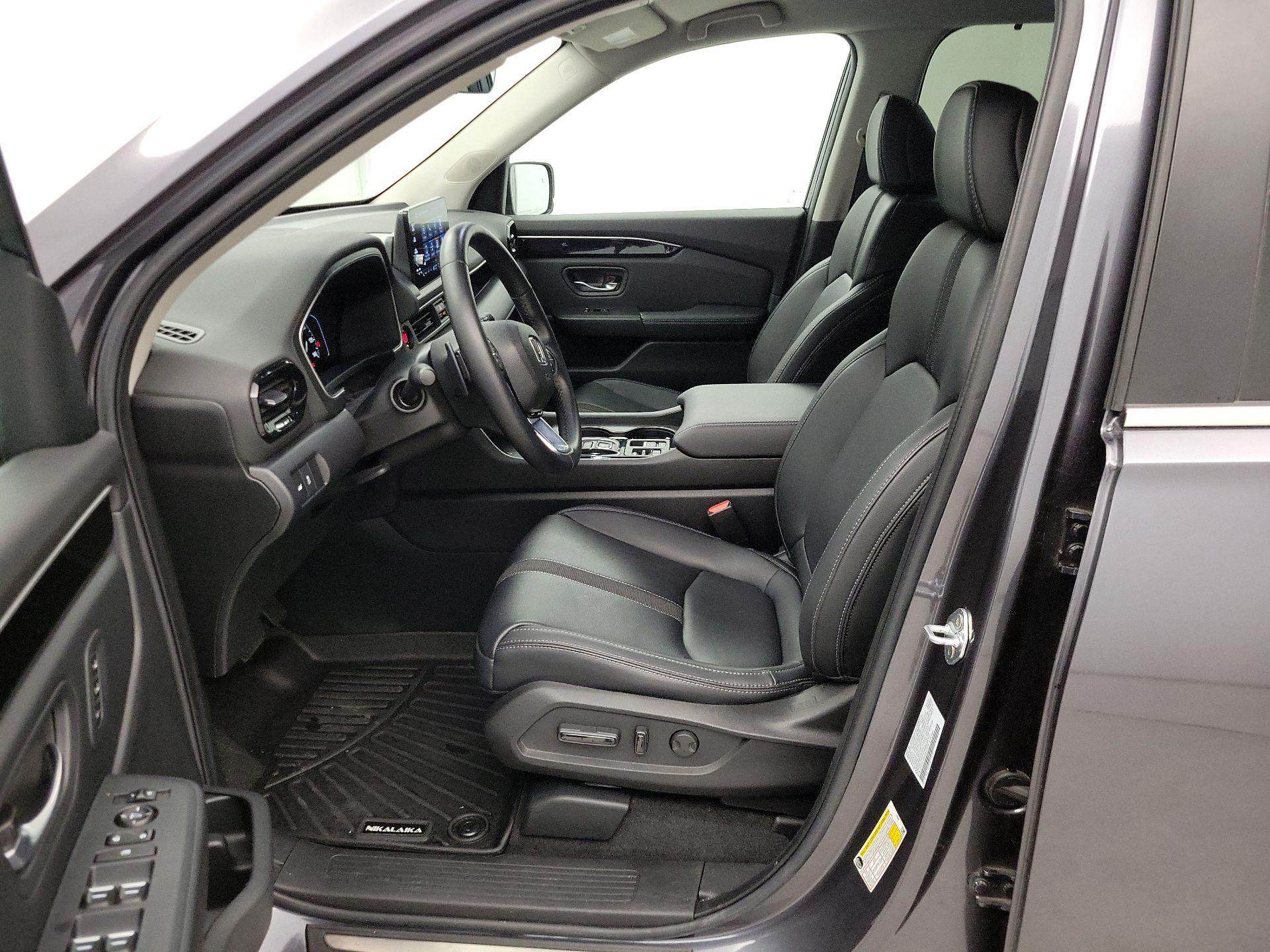 Thumbnail: 2023 Honda Pilot - 11