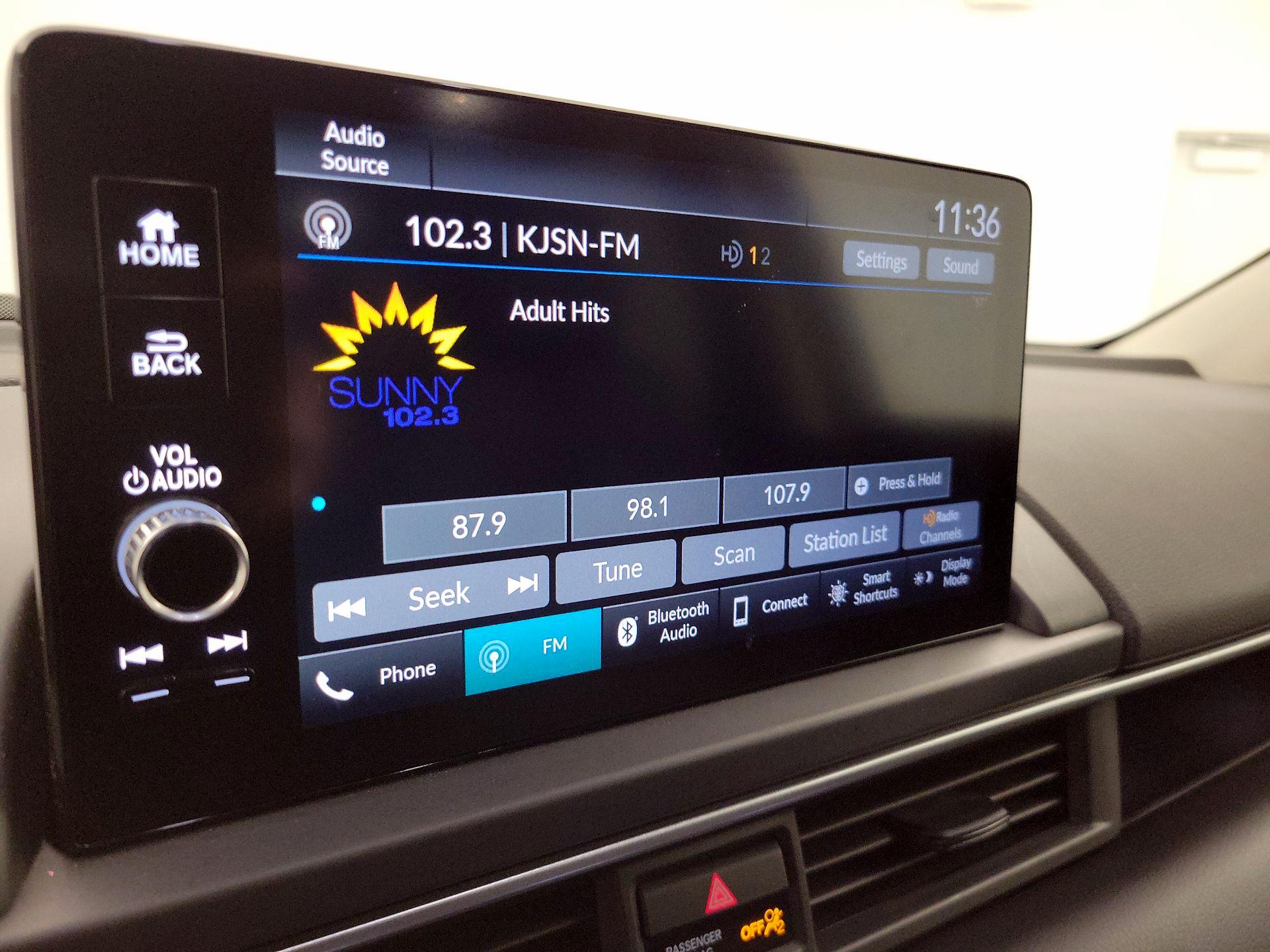 Thumbnail: 2023 Honda Pilot - 15