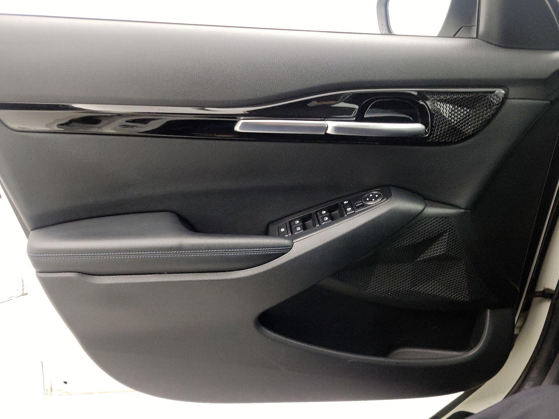 Thumbnail: 2021 Kia Seltos - 12