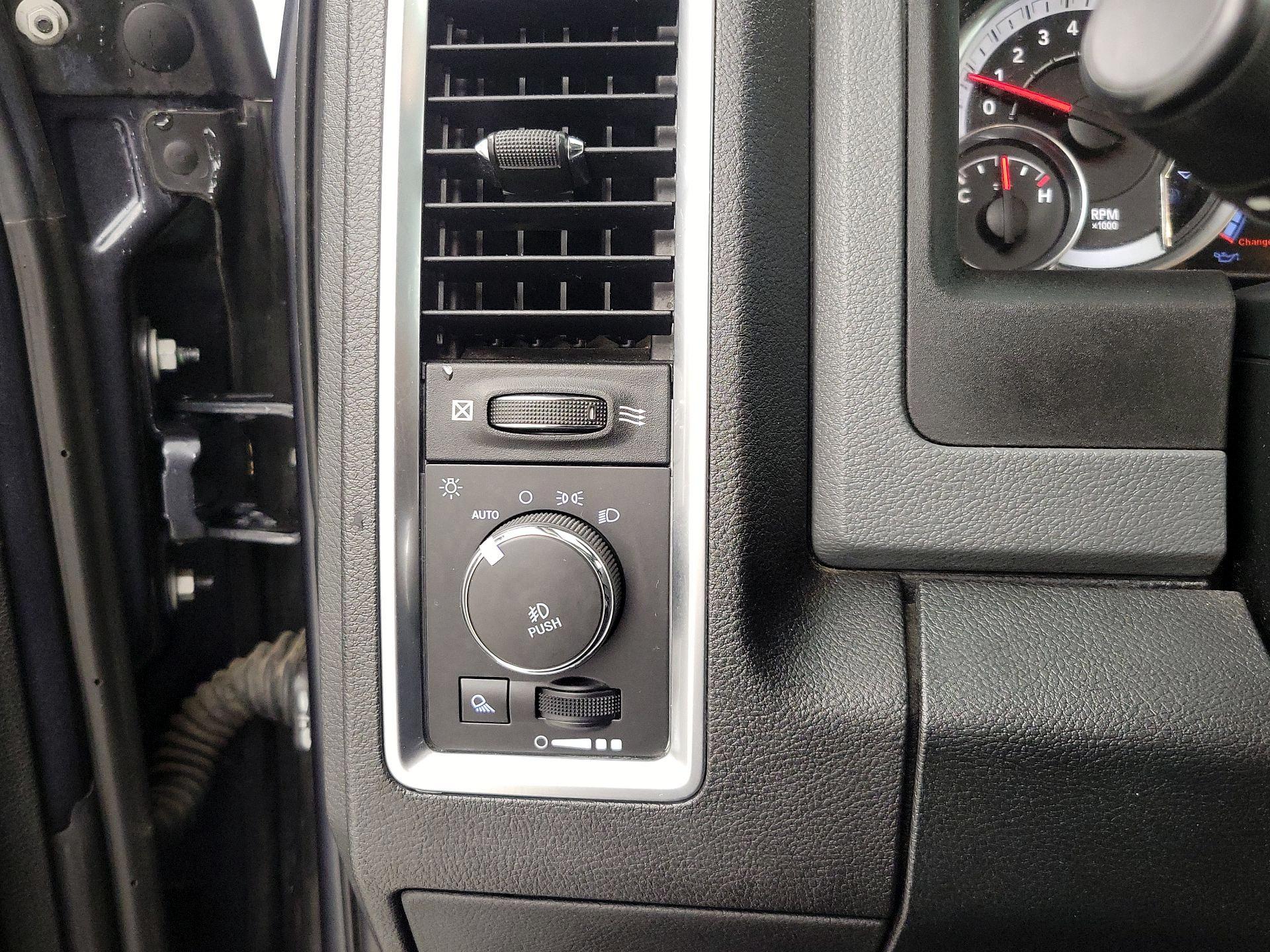 Thumbnail: 2017 RAM 1500 - 13