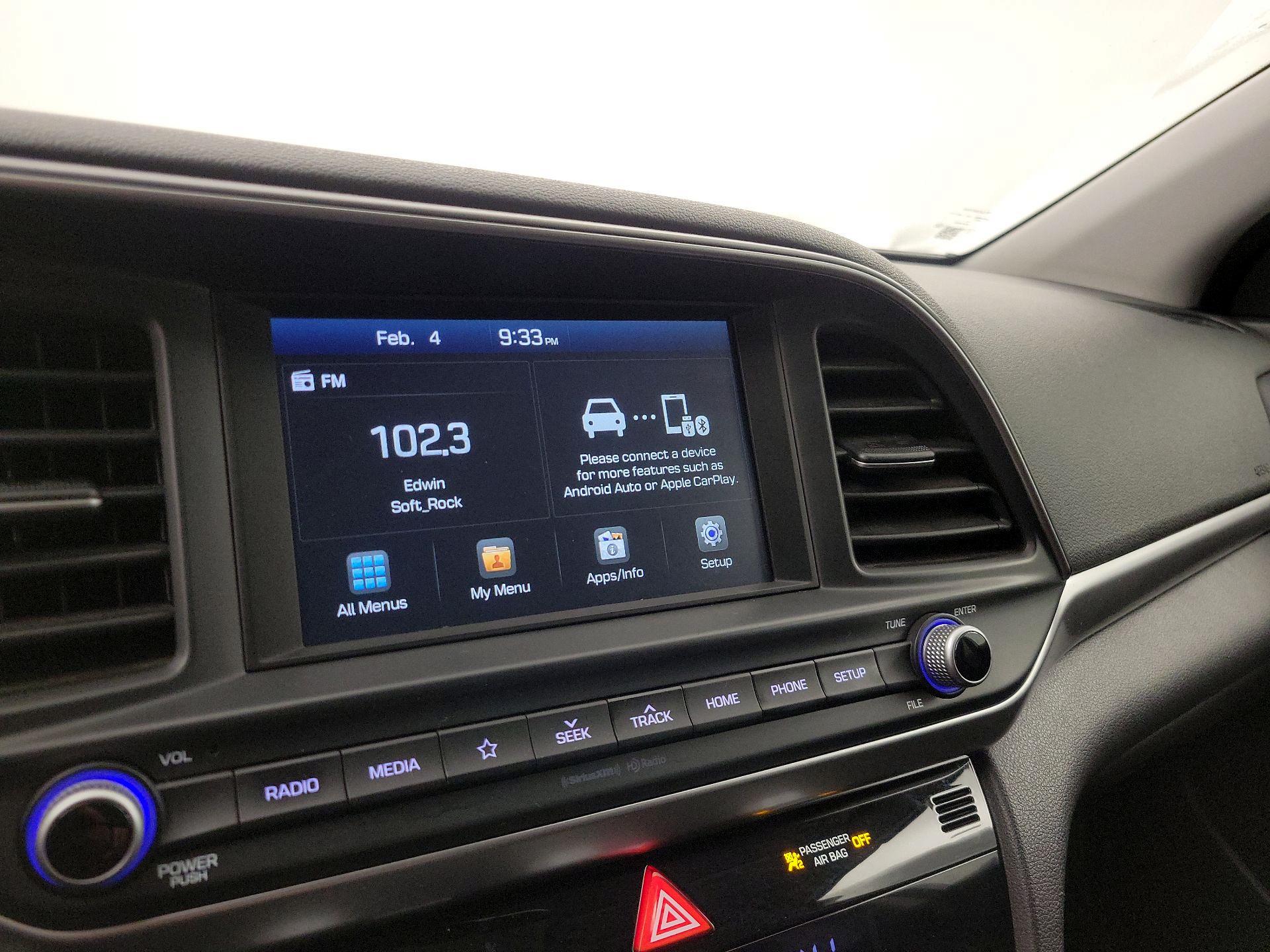 Thumbnail: 2020 Hyundai Elantra - 15