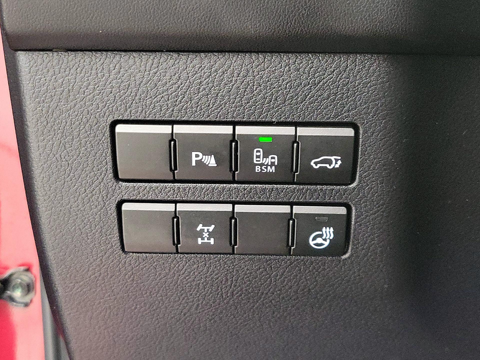 Thumbnail: 2017 Lexus NX - 13