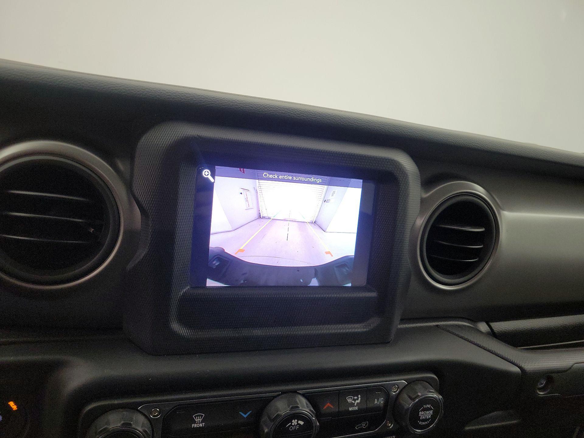 Thumbnail: 2022 Jeep Gladiator - 14