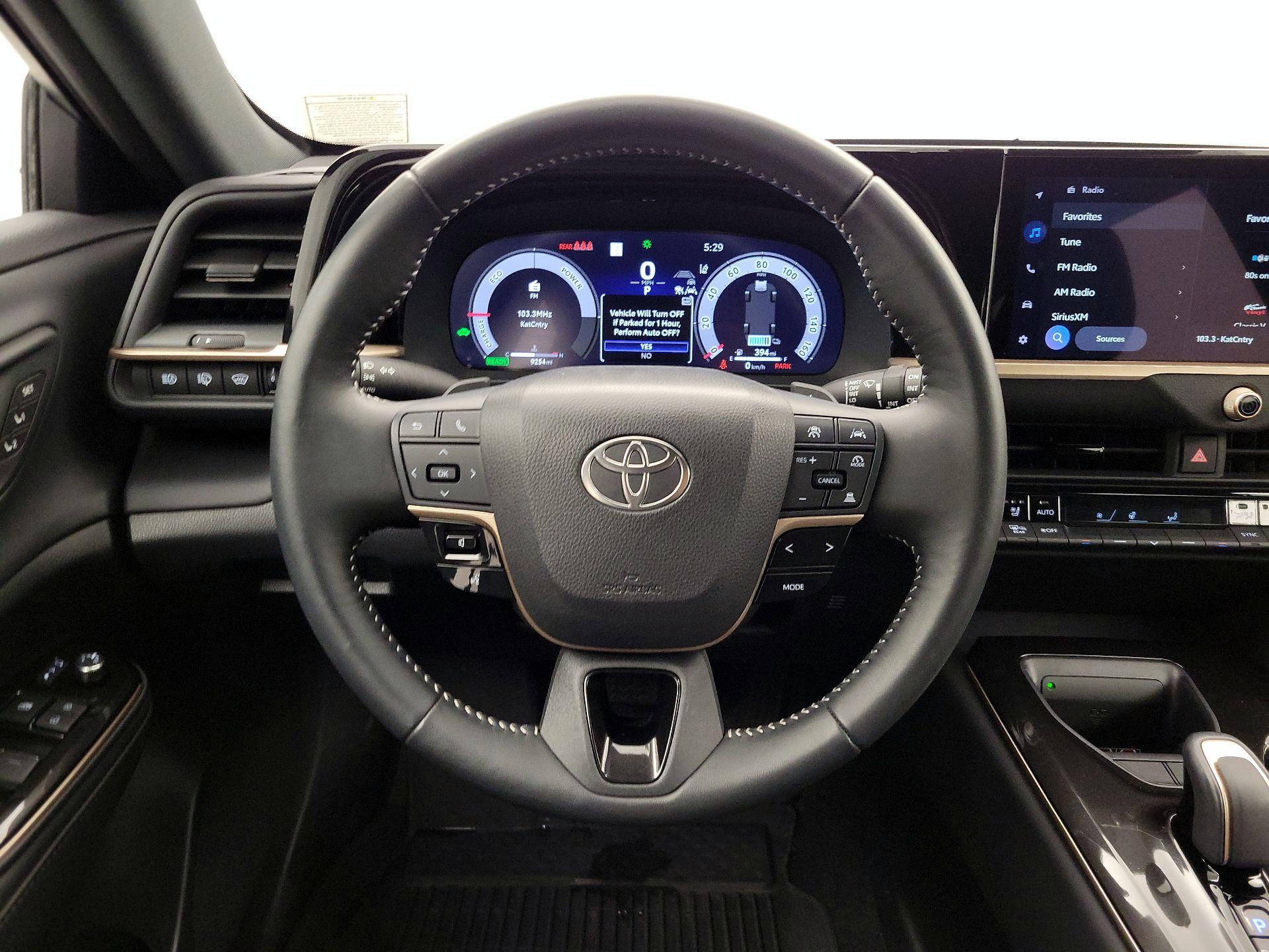 Thumbnail: 2025 Toyota Crown Signia - 10