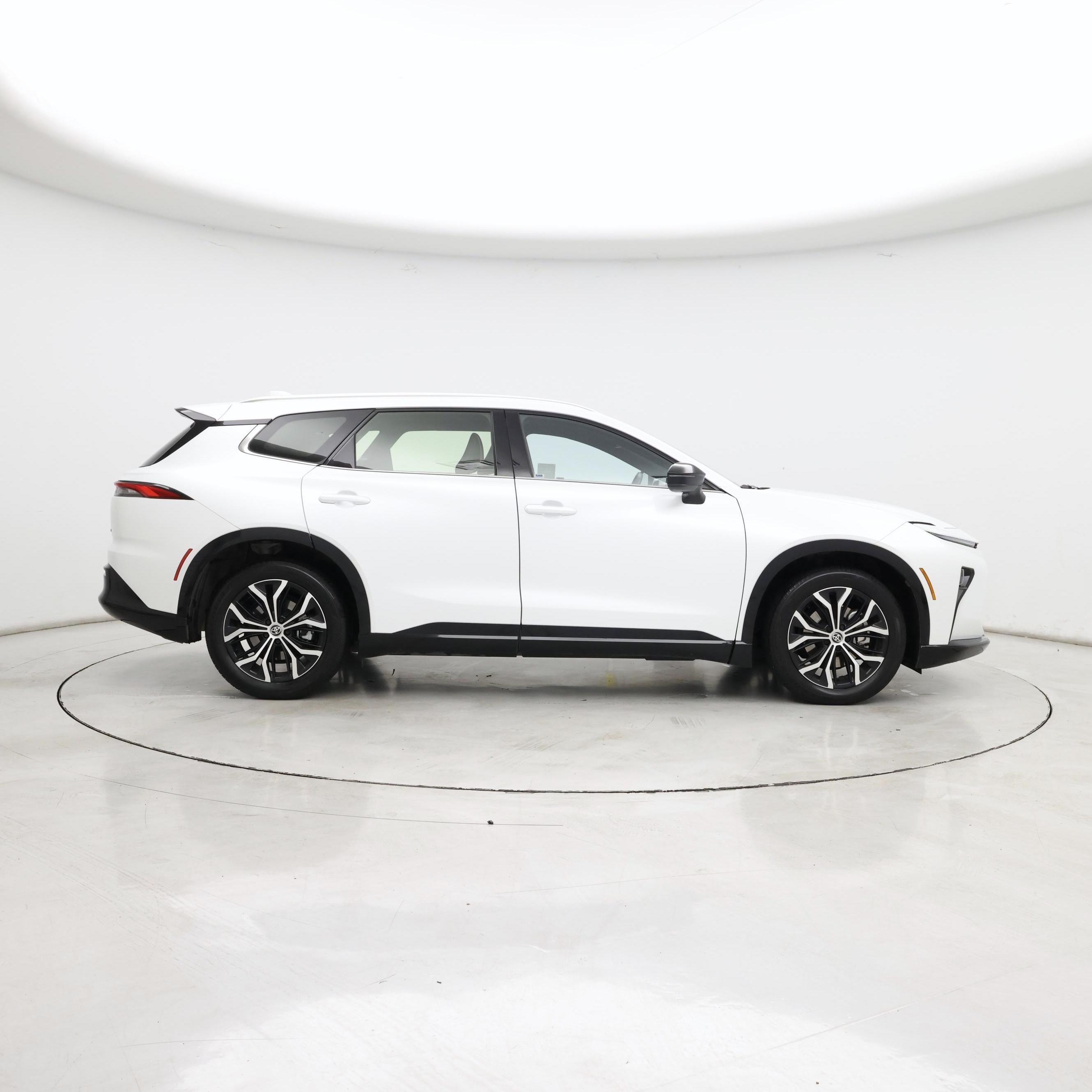 Thumbnail: 2025 Toyota Crown Signia - 7