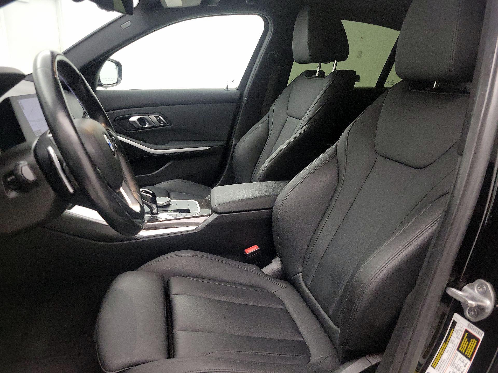 Thumbnail: 2020 BMW 3 Series - 11