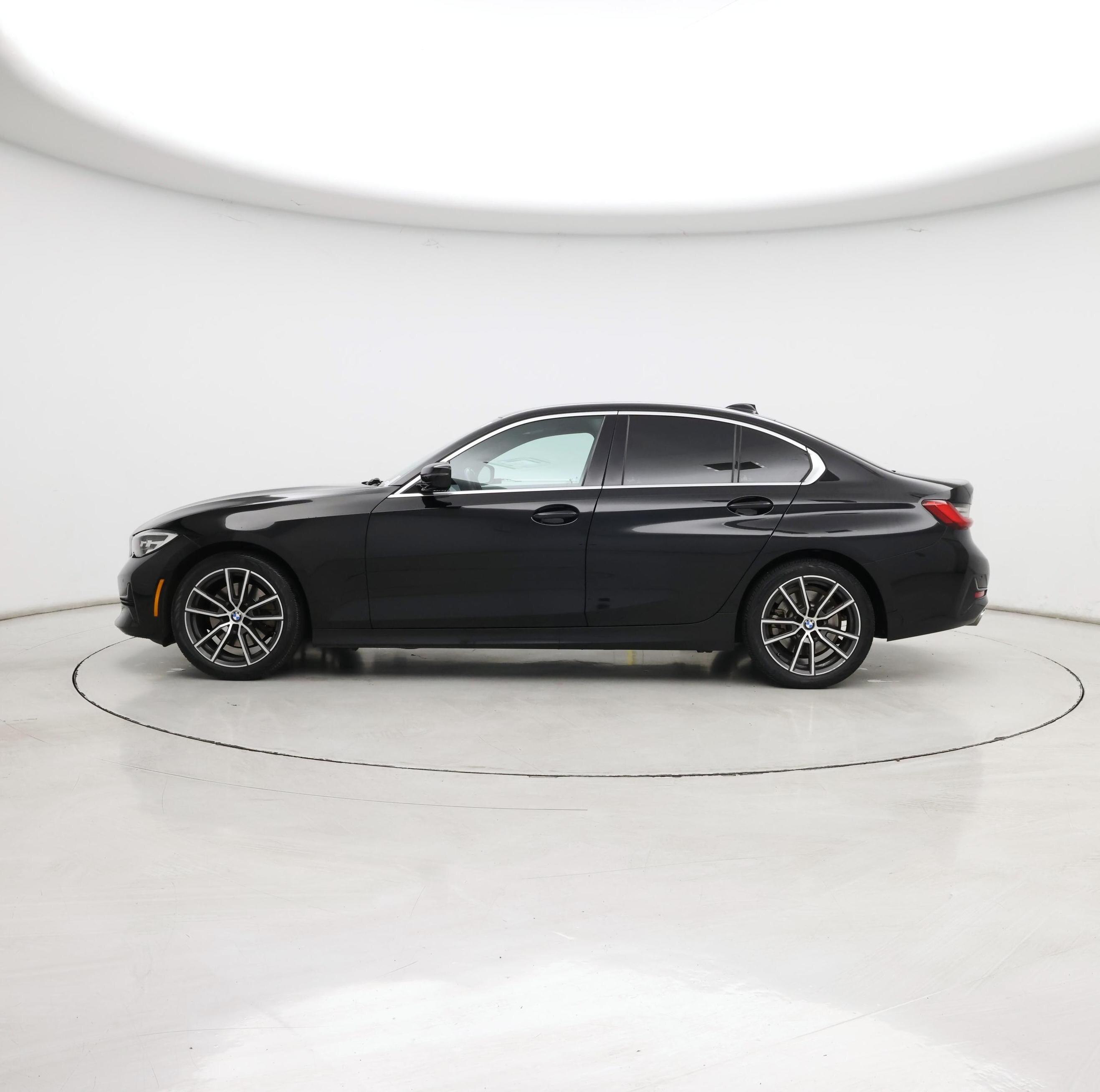 Thumbnail: 2020 BMW 3 Series - 3