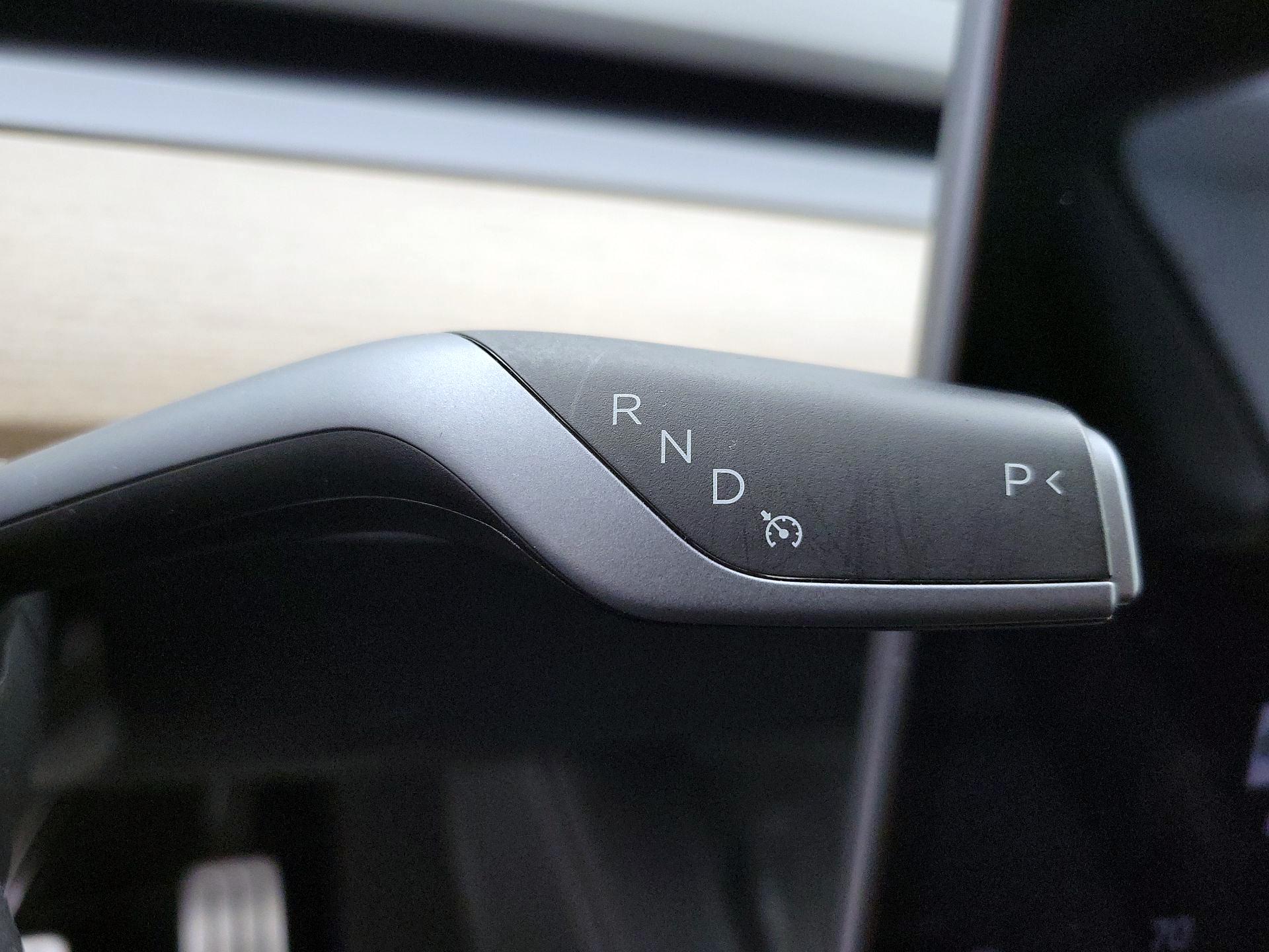 Thumbnail: 2022 Tesla Model Y - 18