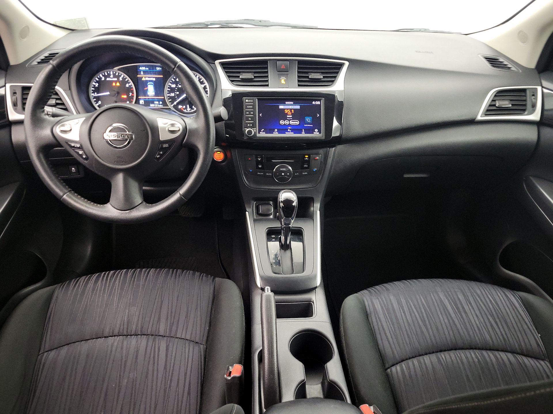 Thumbnail: 2019 Nissan Sentra - 9