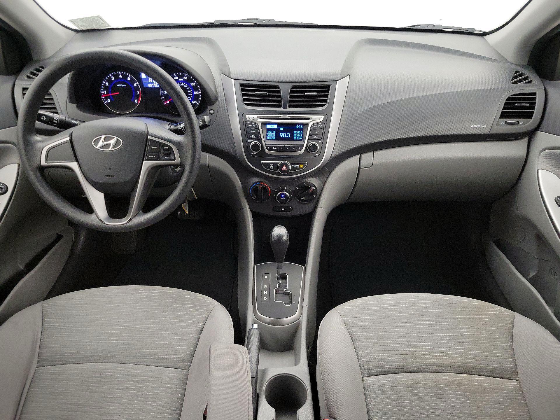 Thumbnail: 2016 Hyundai Accent - 9