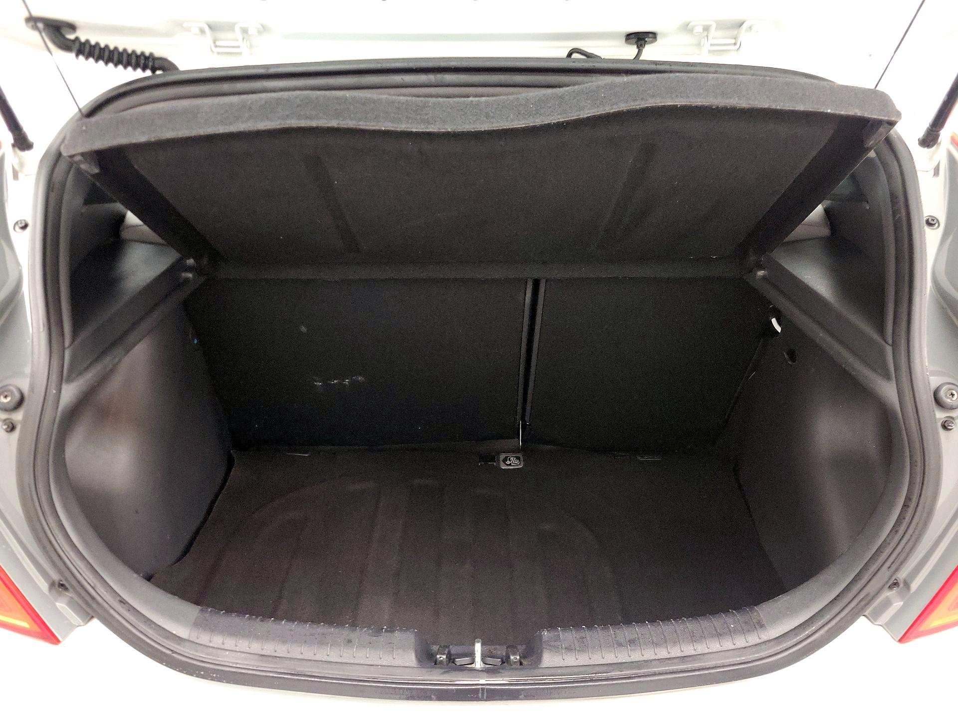 Thumbnail: 2016 Hyundai Accent - 19