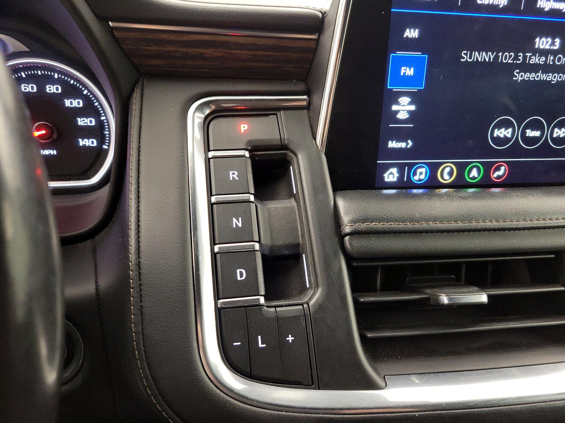 Thumbnail: 2021 Chevrolet Tahoe - 17