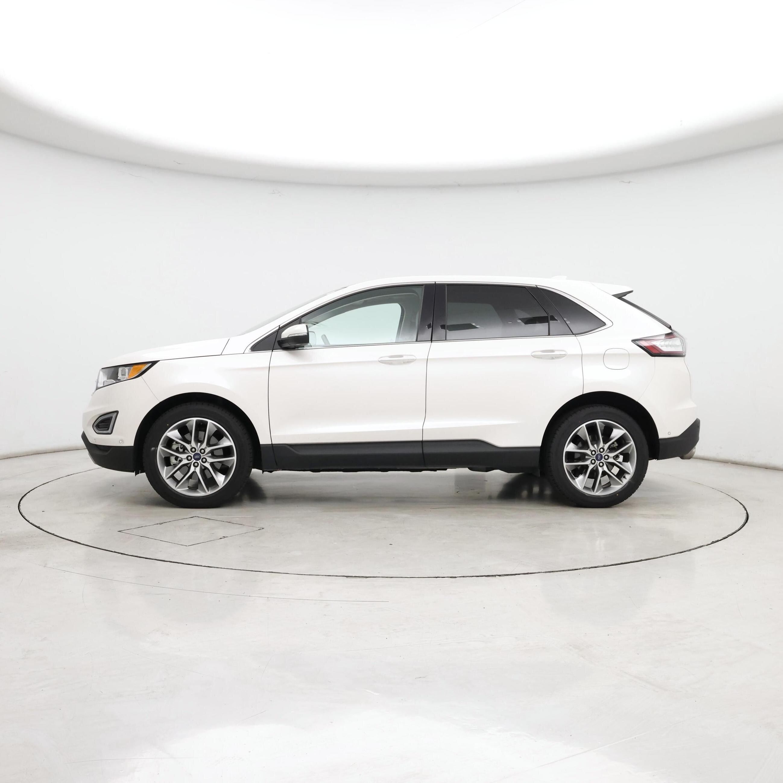 Thumbnail: 2017 Ford Edge - 3