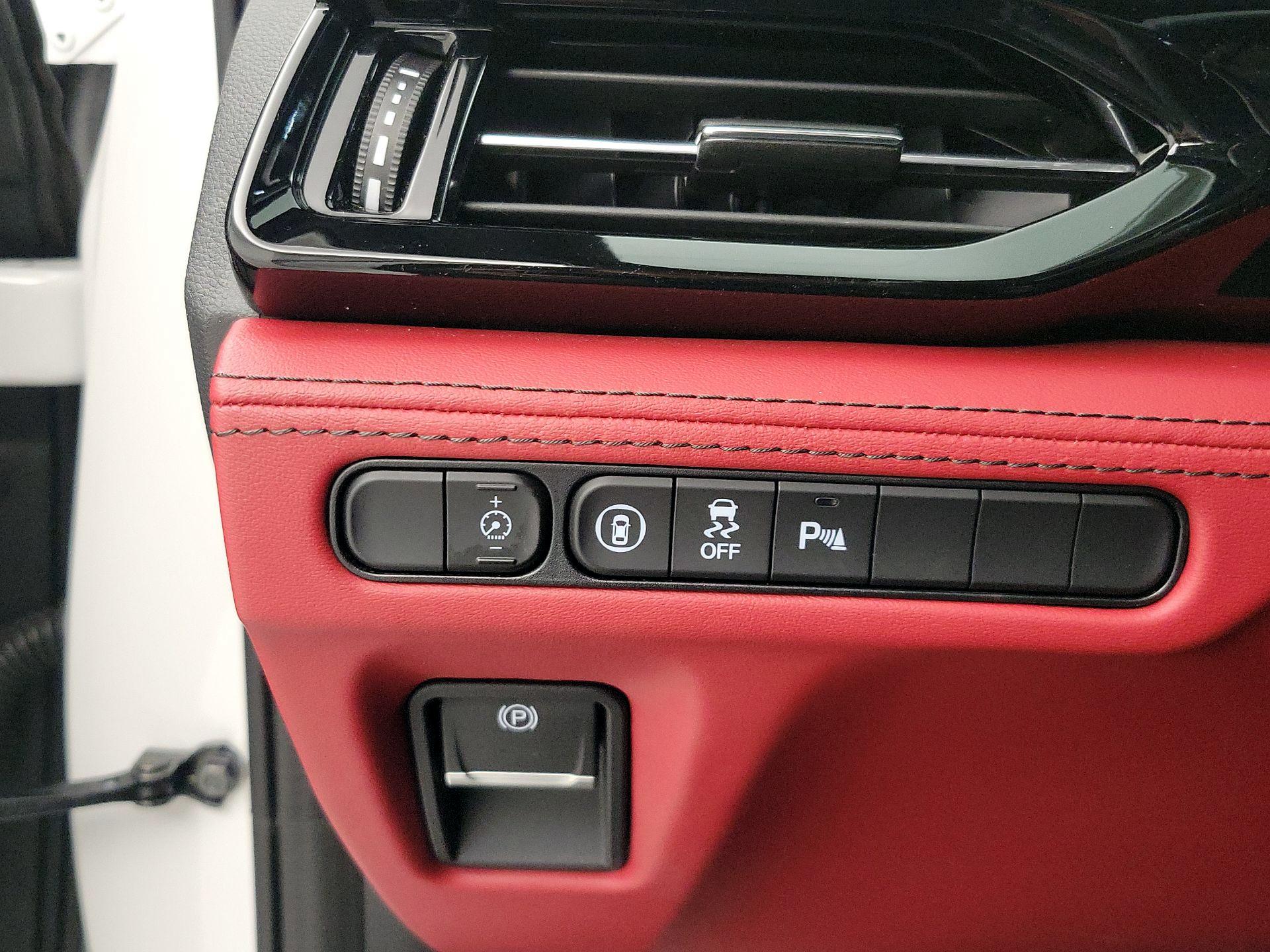 Thumbnail: 2022 Acura MDX - 13