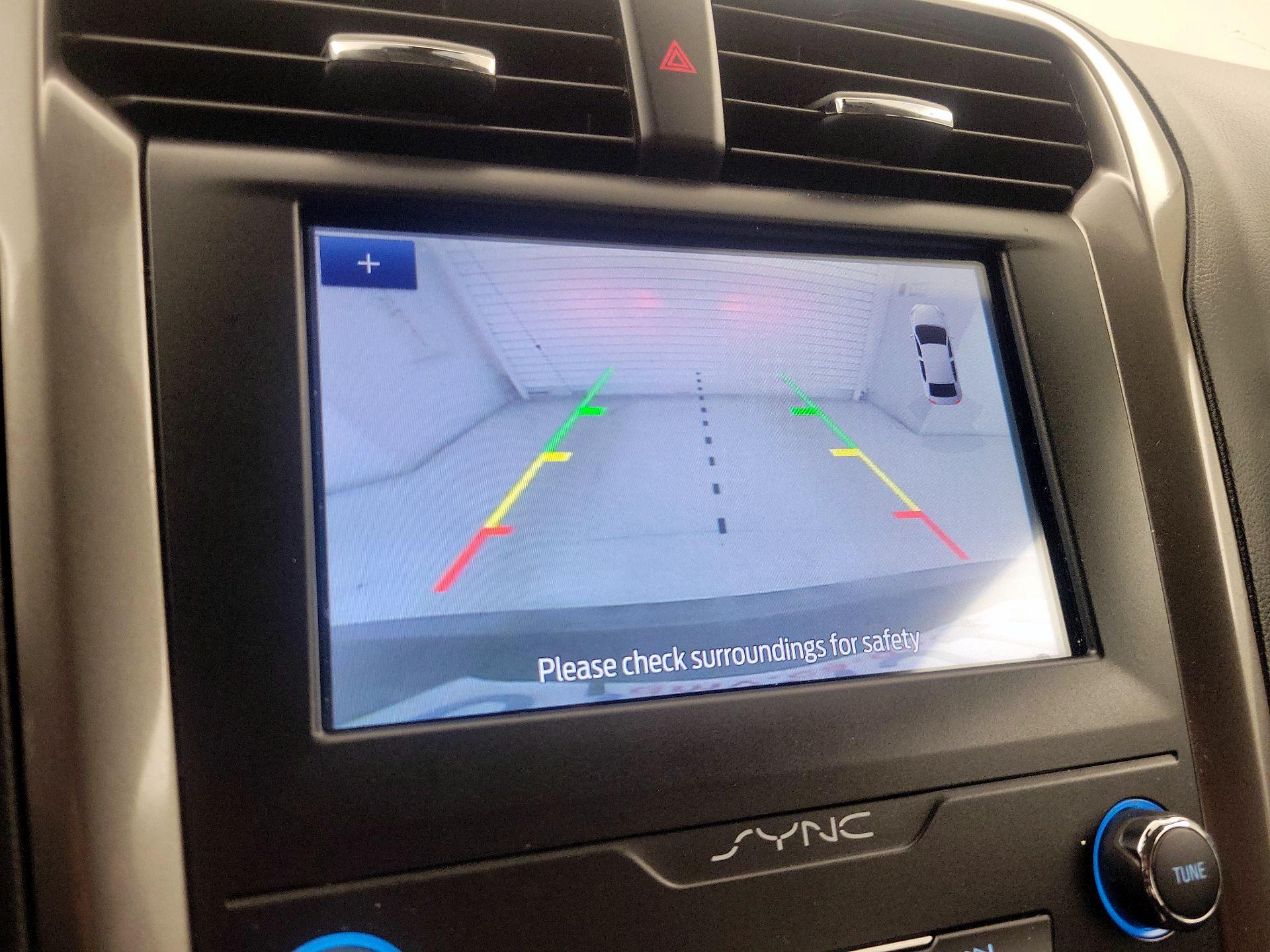 Thumbnail: 2020 Ford Fusion - 14