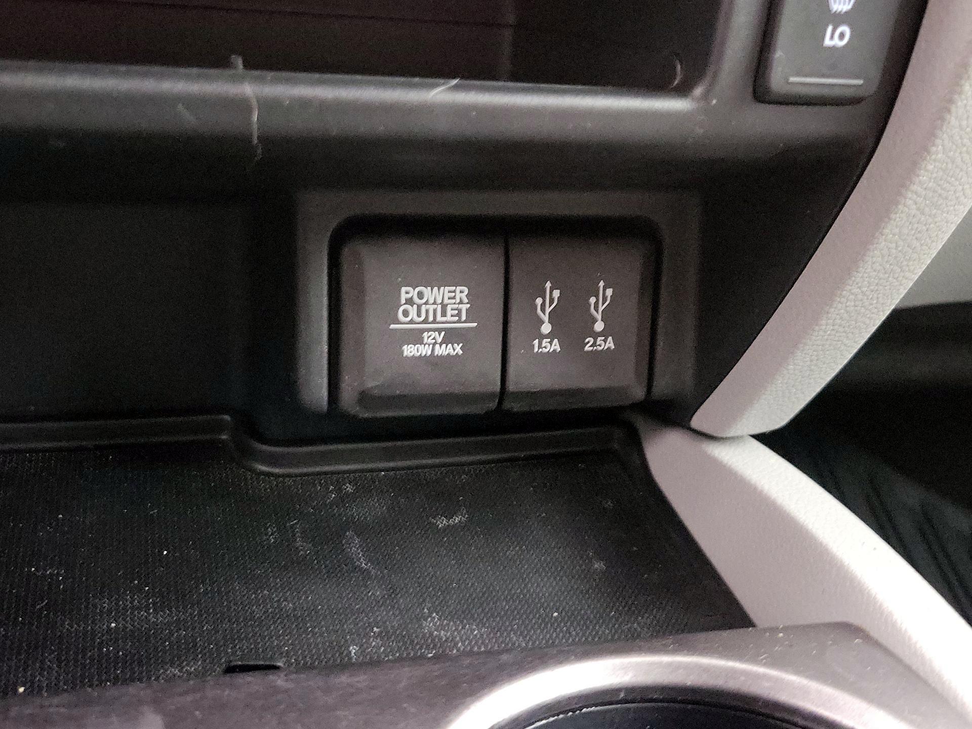 Thumbnail: 2016 Honda Pilot - 18