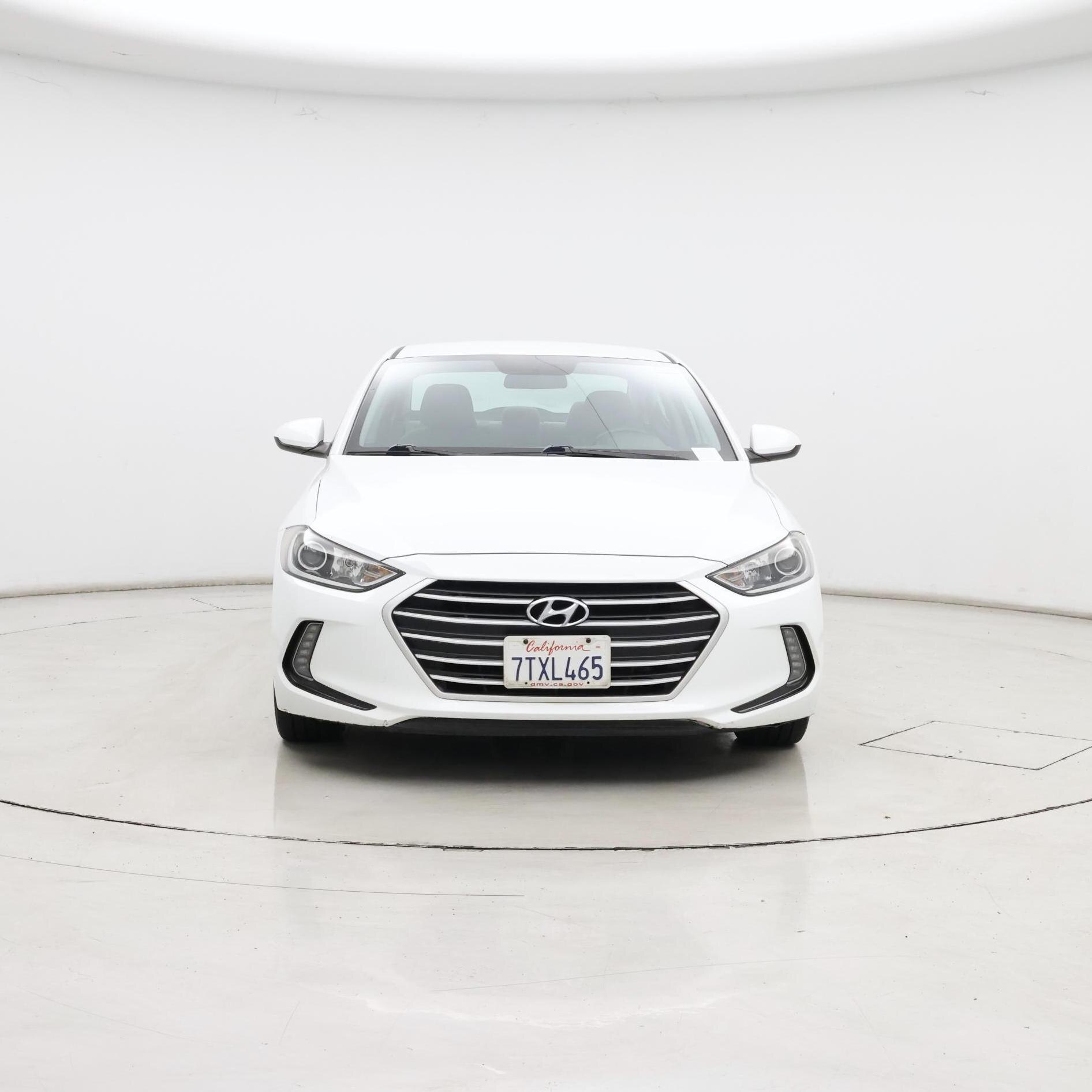 Thumbnail: 2017 Hyundai Elantra - 5