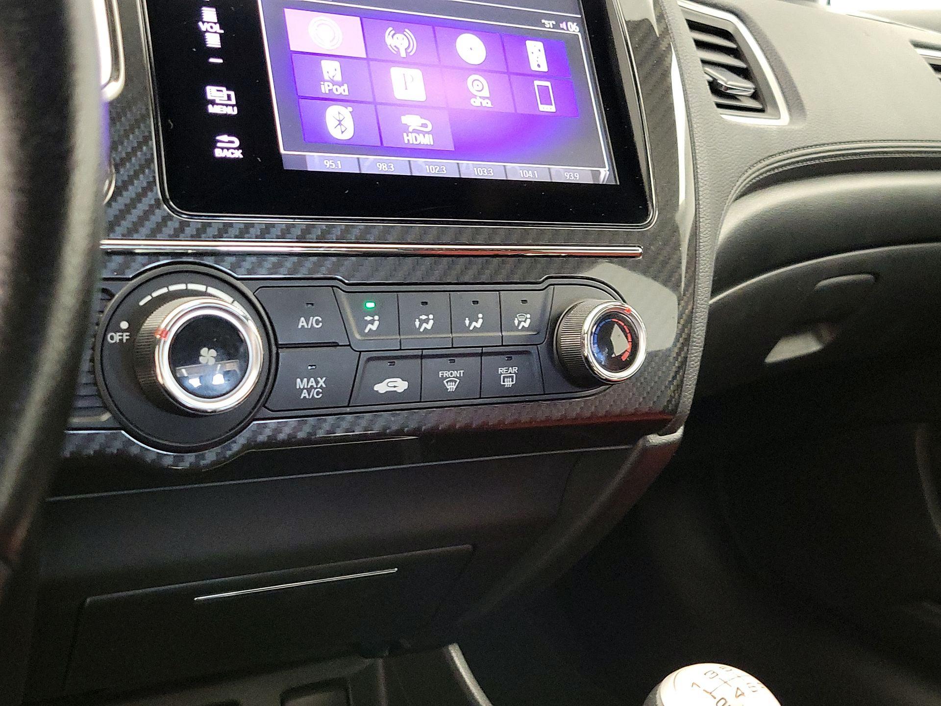 Thumbnail: 2015 Honda Civic - 16