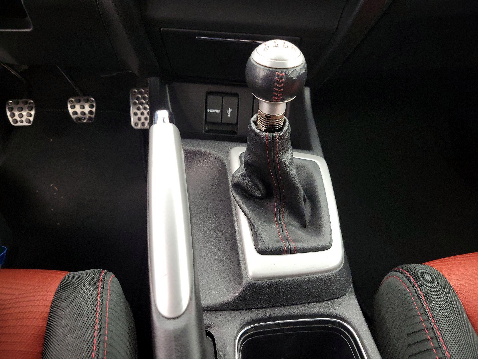 Thumbnail: 2015 Honda Civic - 17