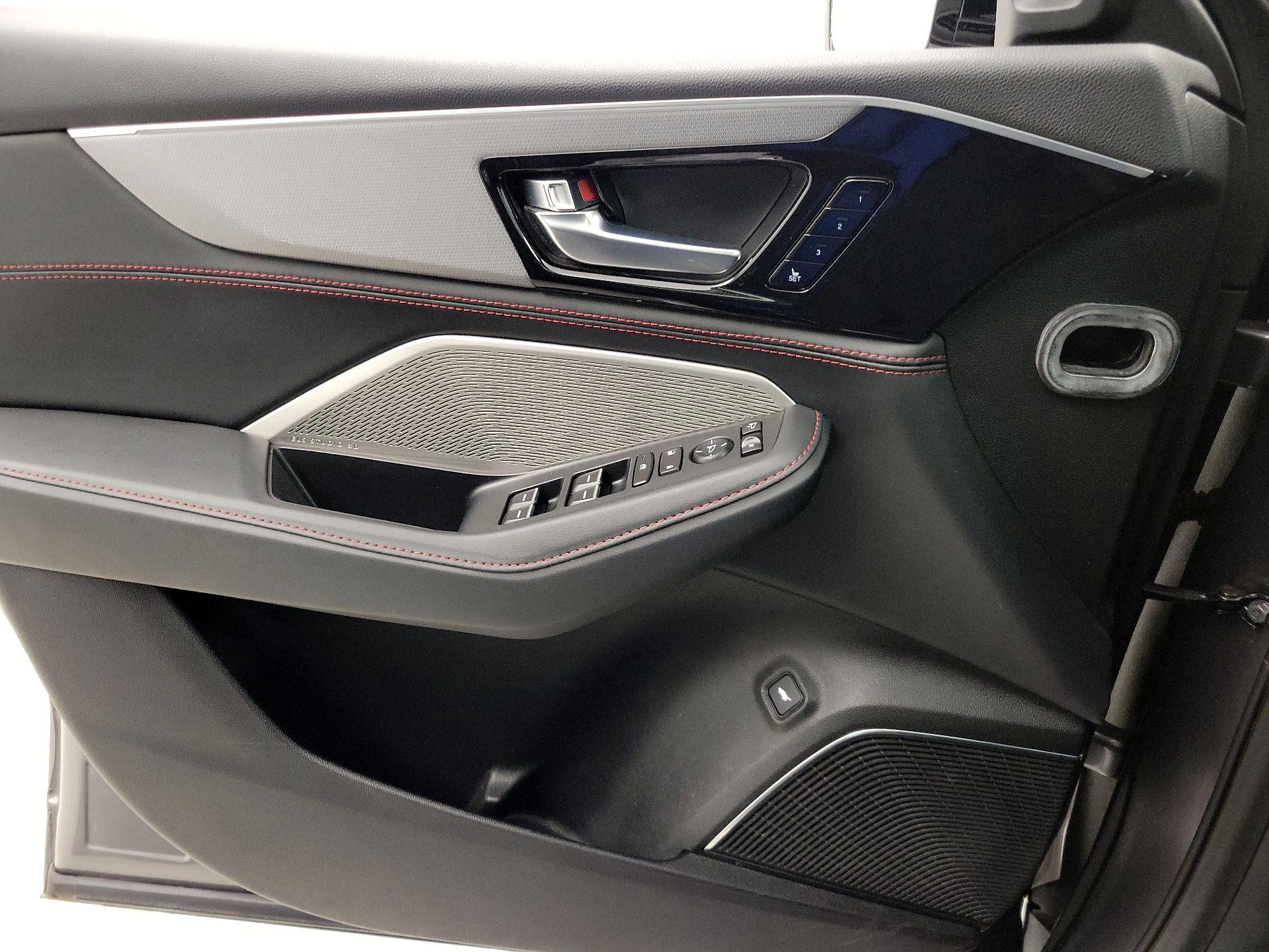 Thumbnail: 2023 Acura MDX - 12