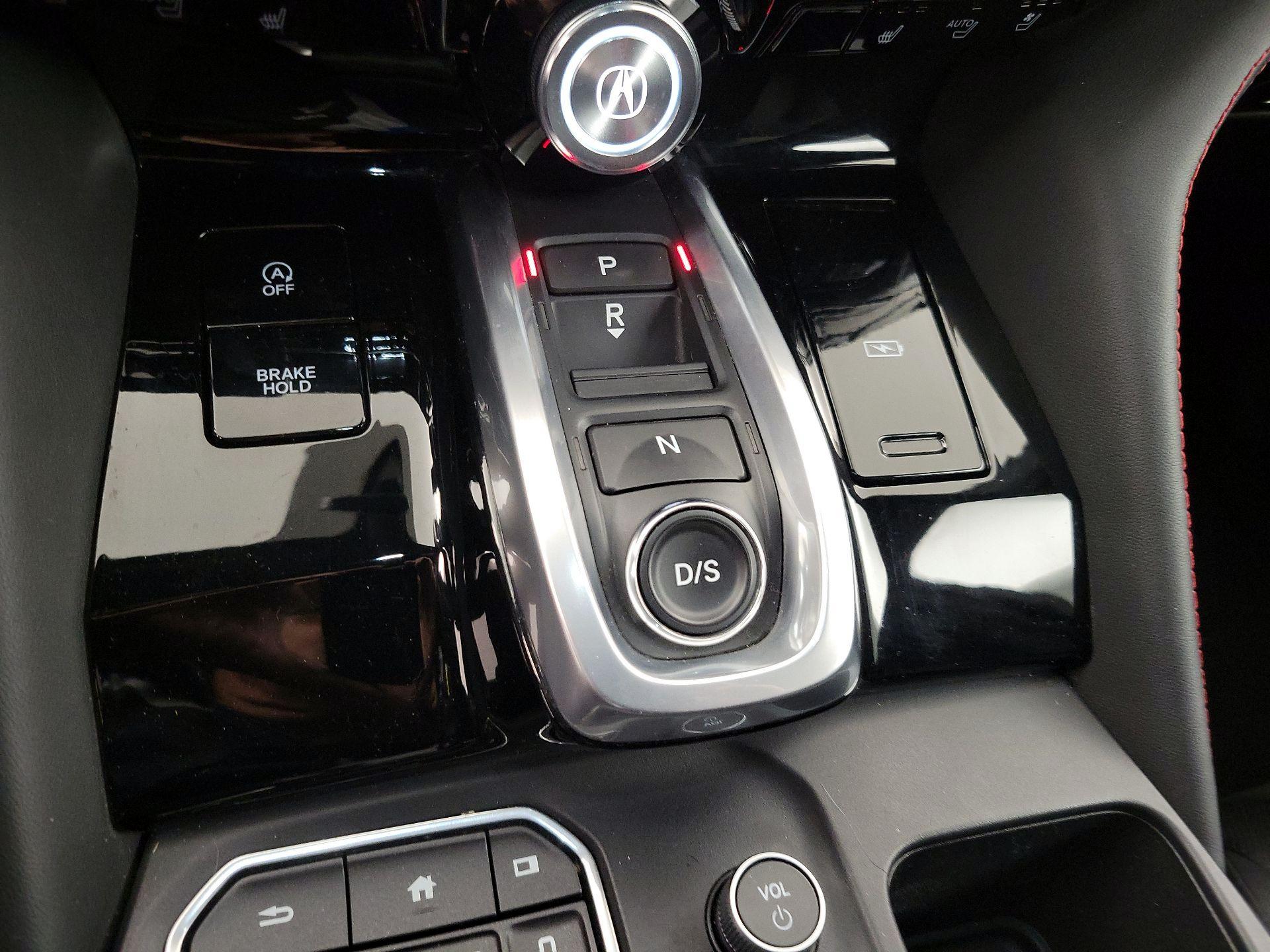 Thumbnail: 2023 Acura MDX - 17