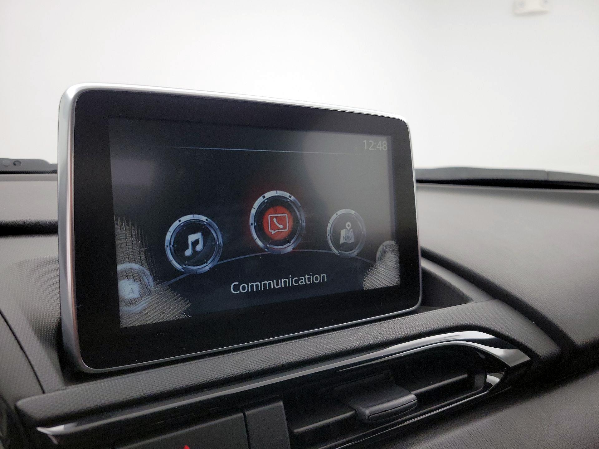 Thumbnail: 2016 Mazda MX-5 Miata - 15