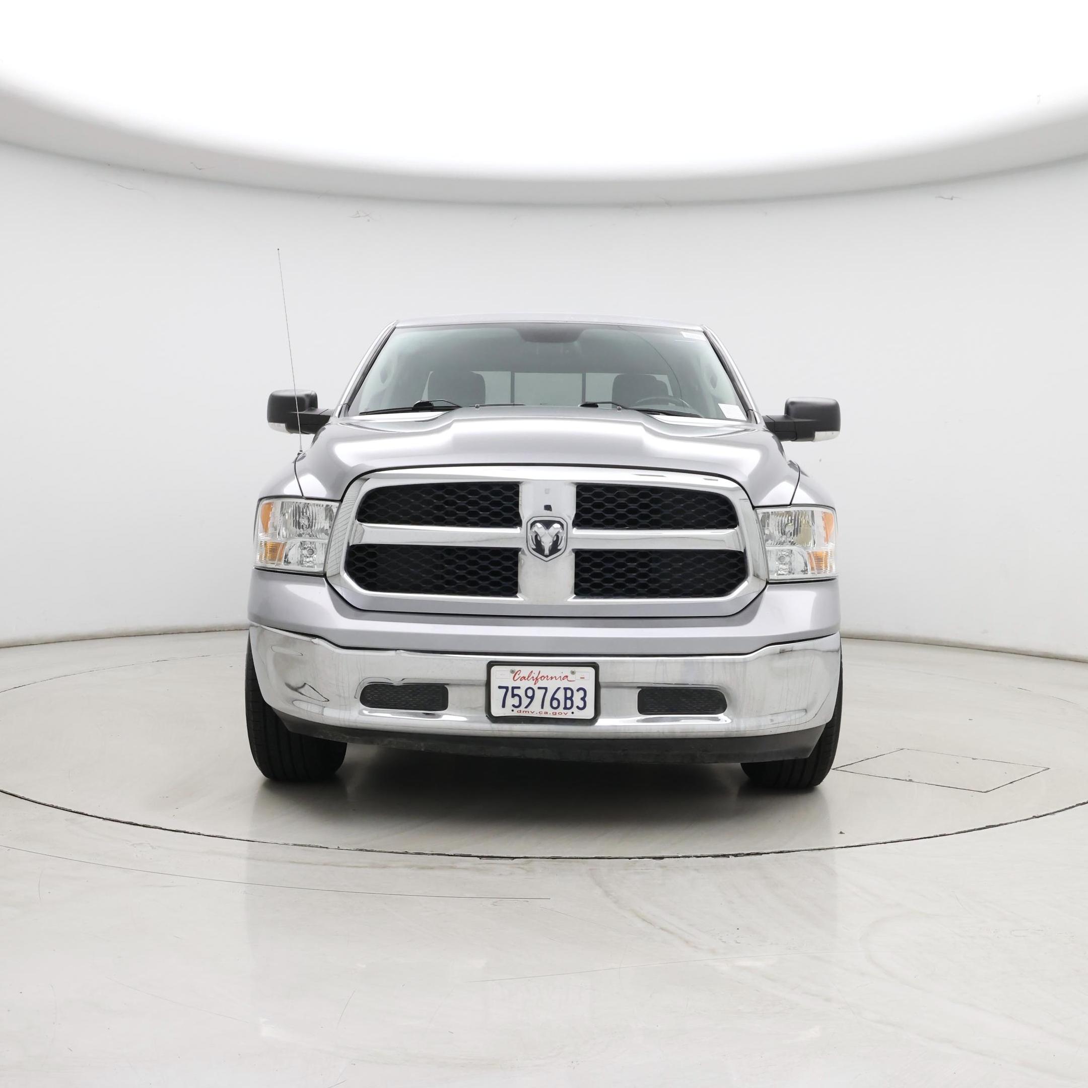 Thumbnail: 2020 RAM 1500 Classic - 5