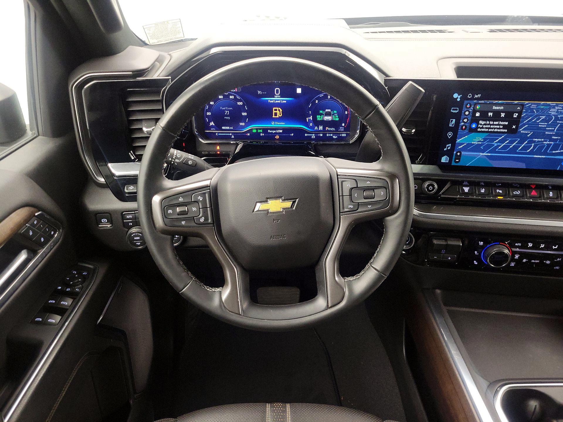 Thumbnail: 2024 Chevrolet Silverado 3500 - 10