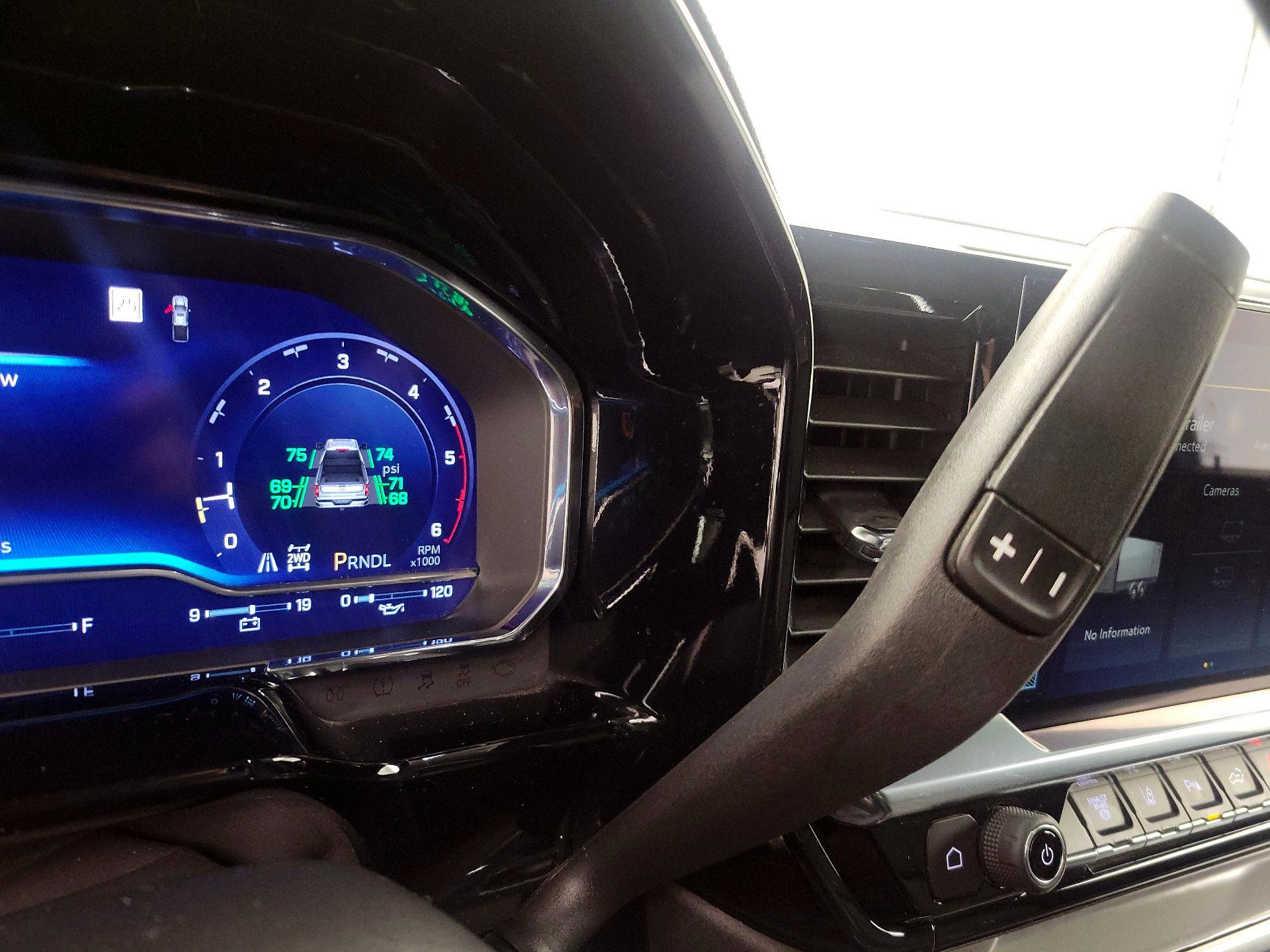 Thumbnail: 2024 Chevrolet Silverado 3500 - 18