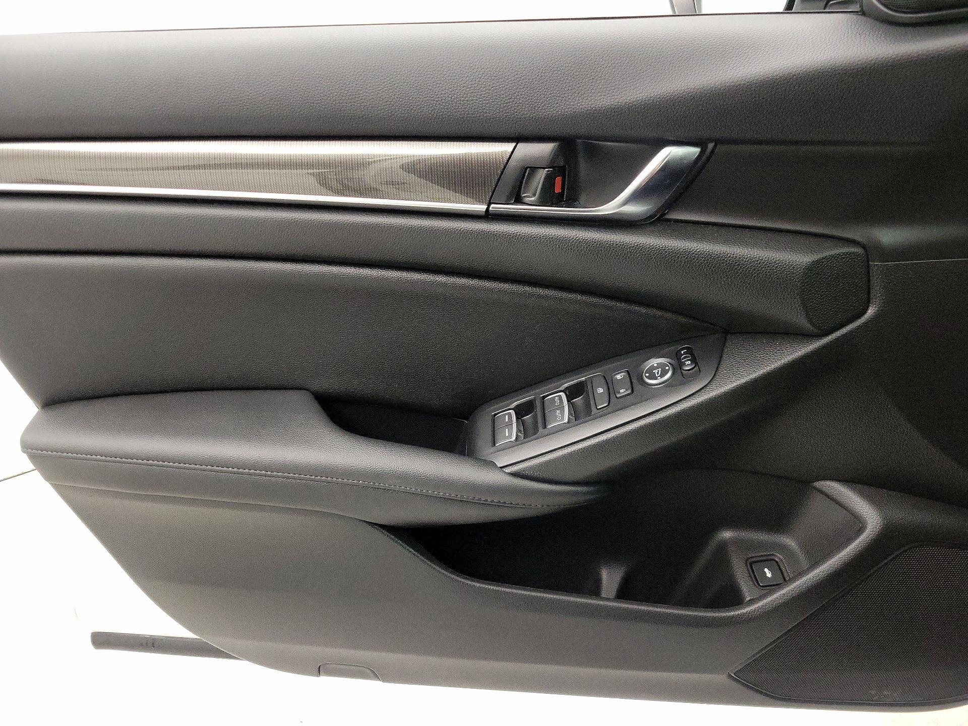 Thumbnail: 2021 Honda Accord - 12