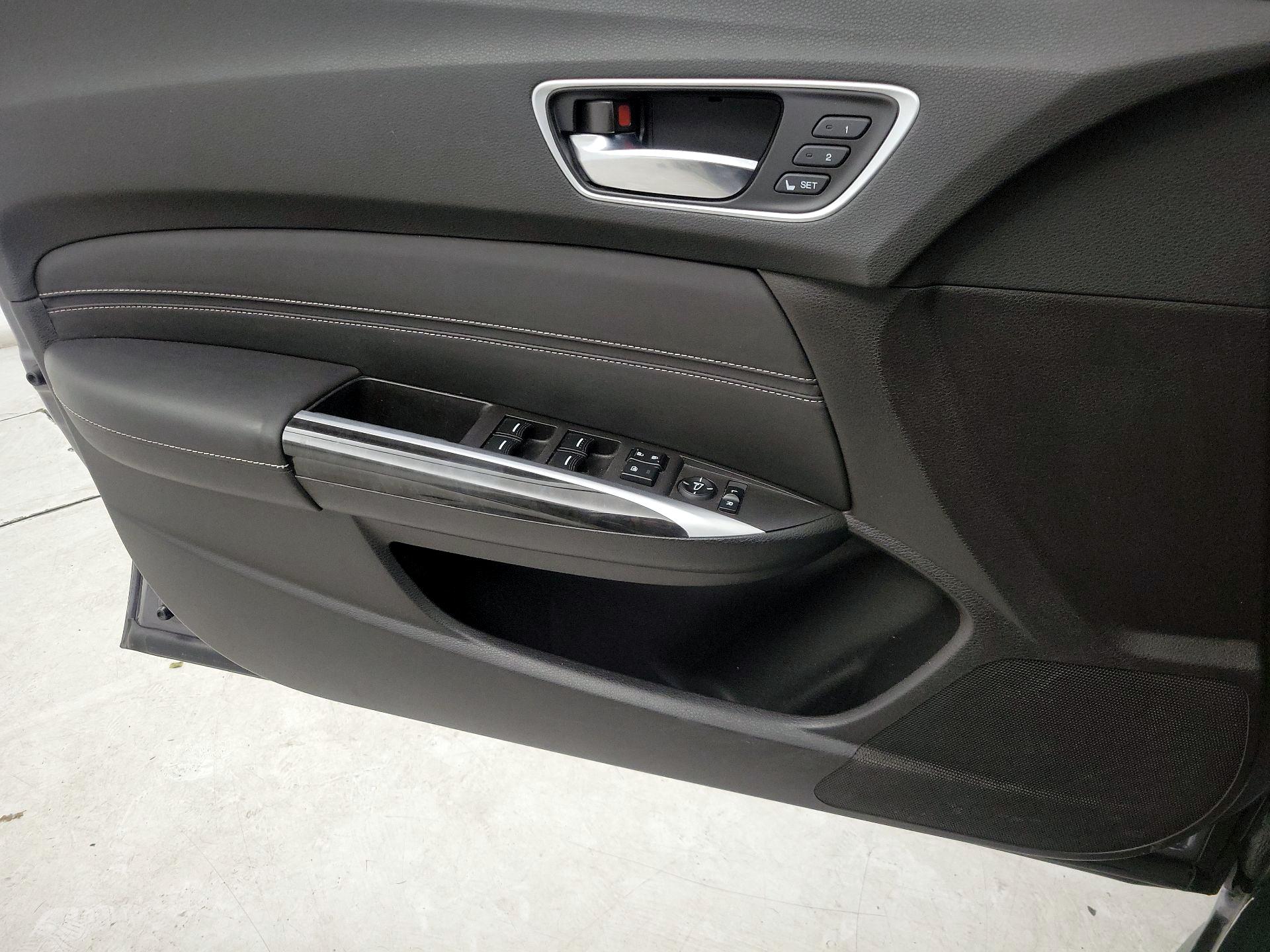 Thumbnail: 2020 Acura TLX - 12