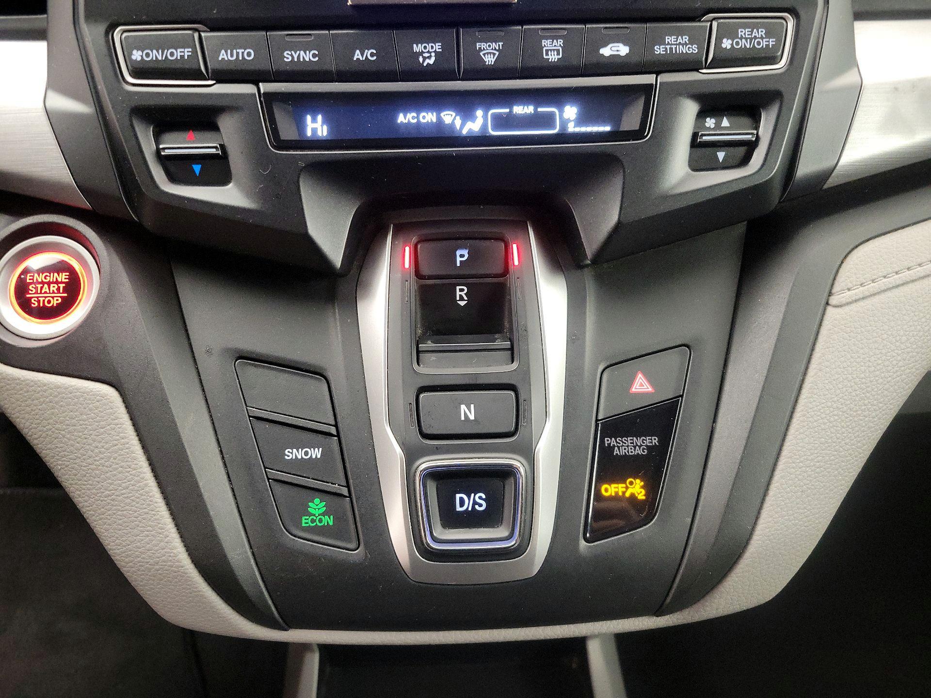 Thumbnail: 2019 Honda Odyssey - 17