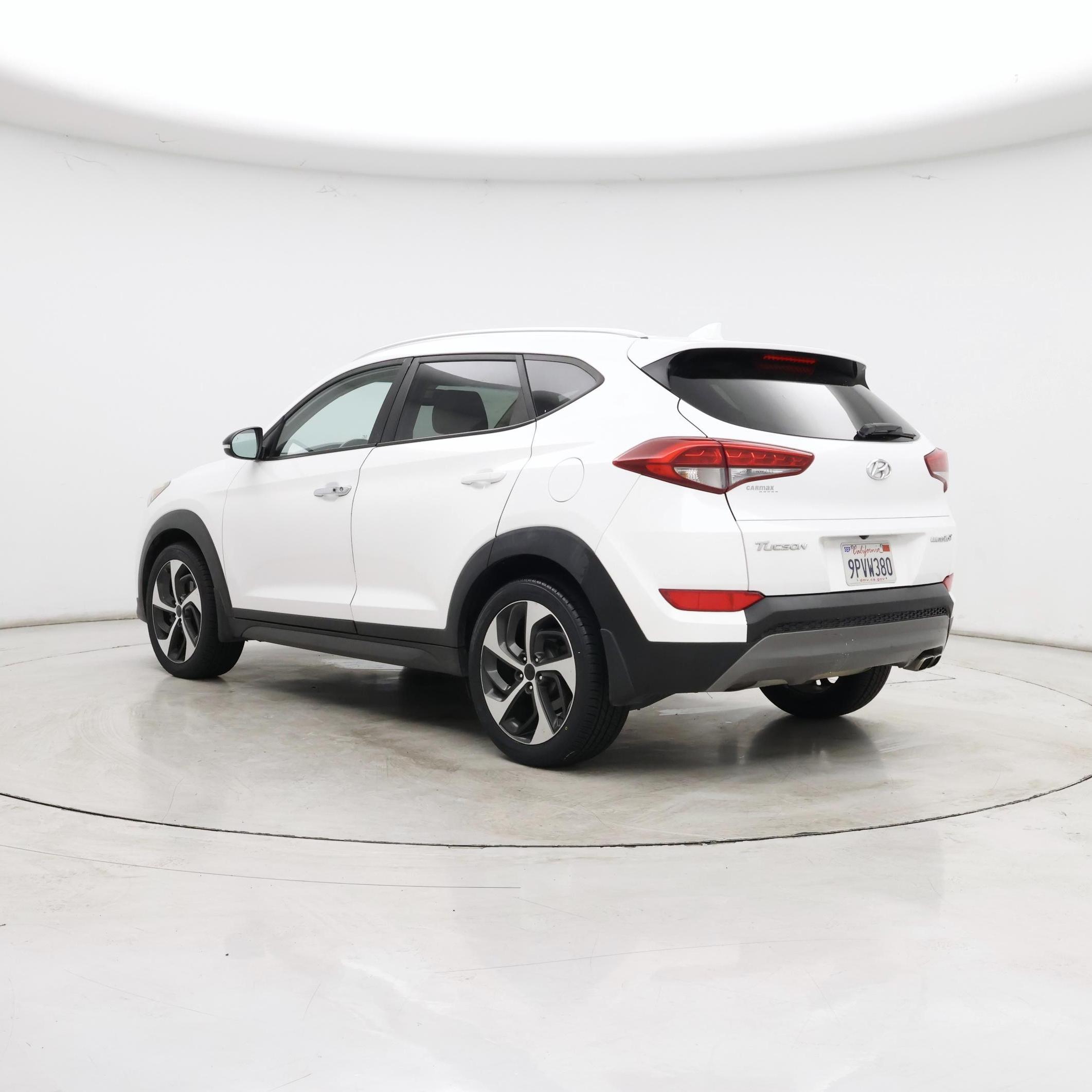 Thumbnail: 2016 Hyundai Tucson - 2