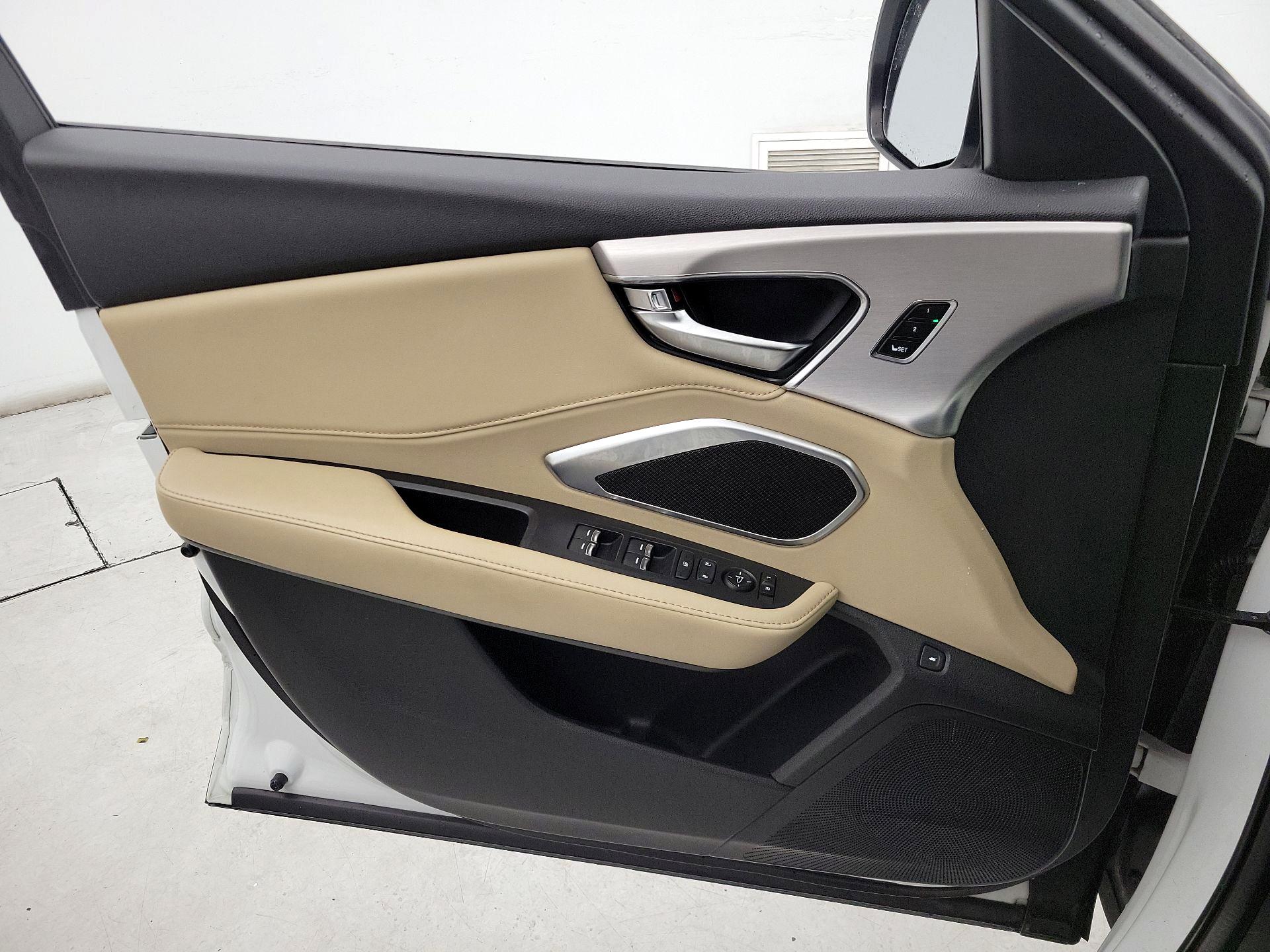 Thumbnail: 2021 Acura RDX - 12