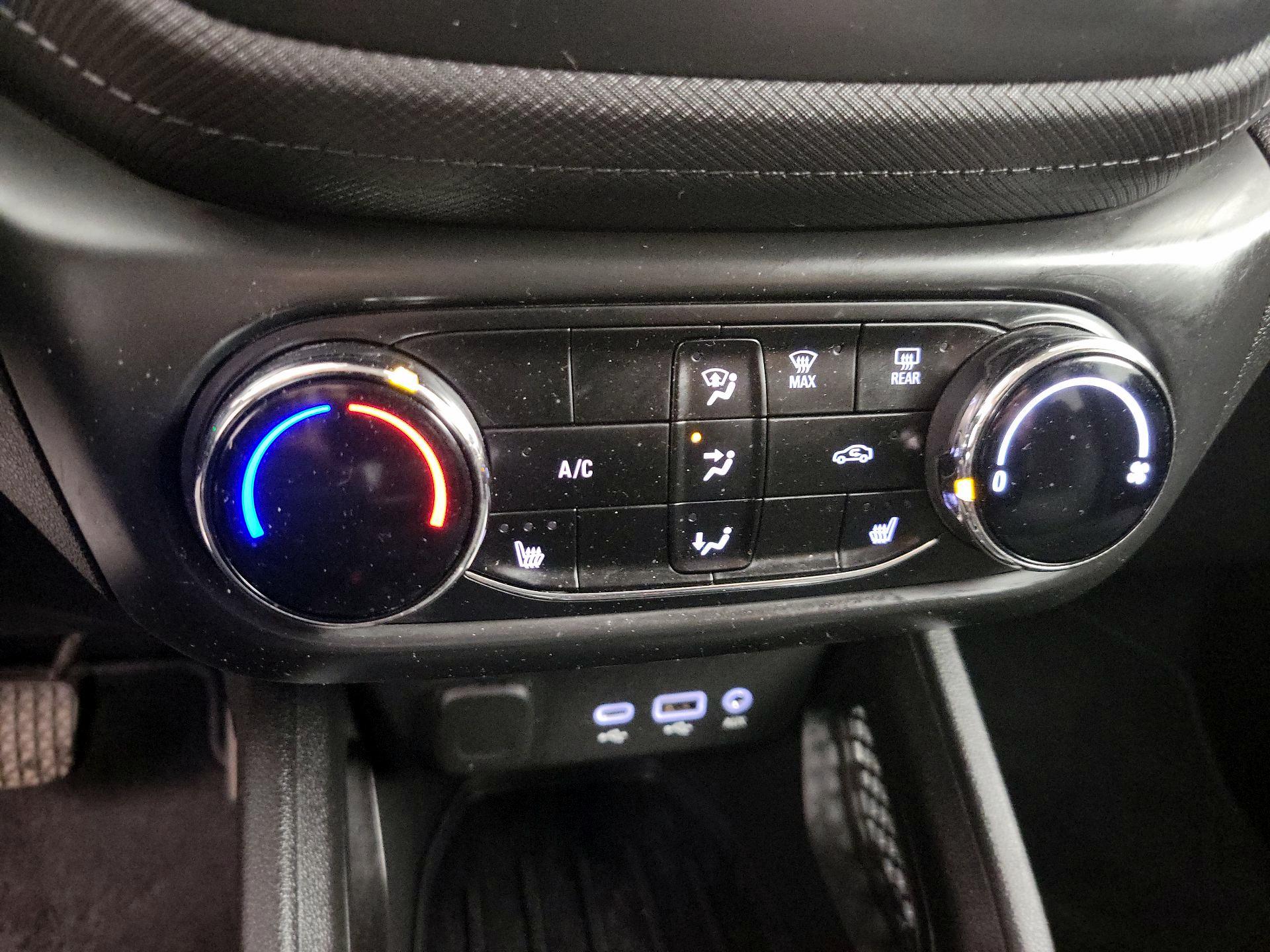 Thumbnail: 2023 Chevrolet TrailBlazer - 16