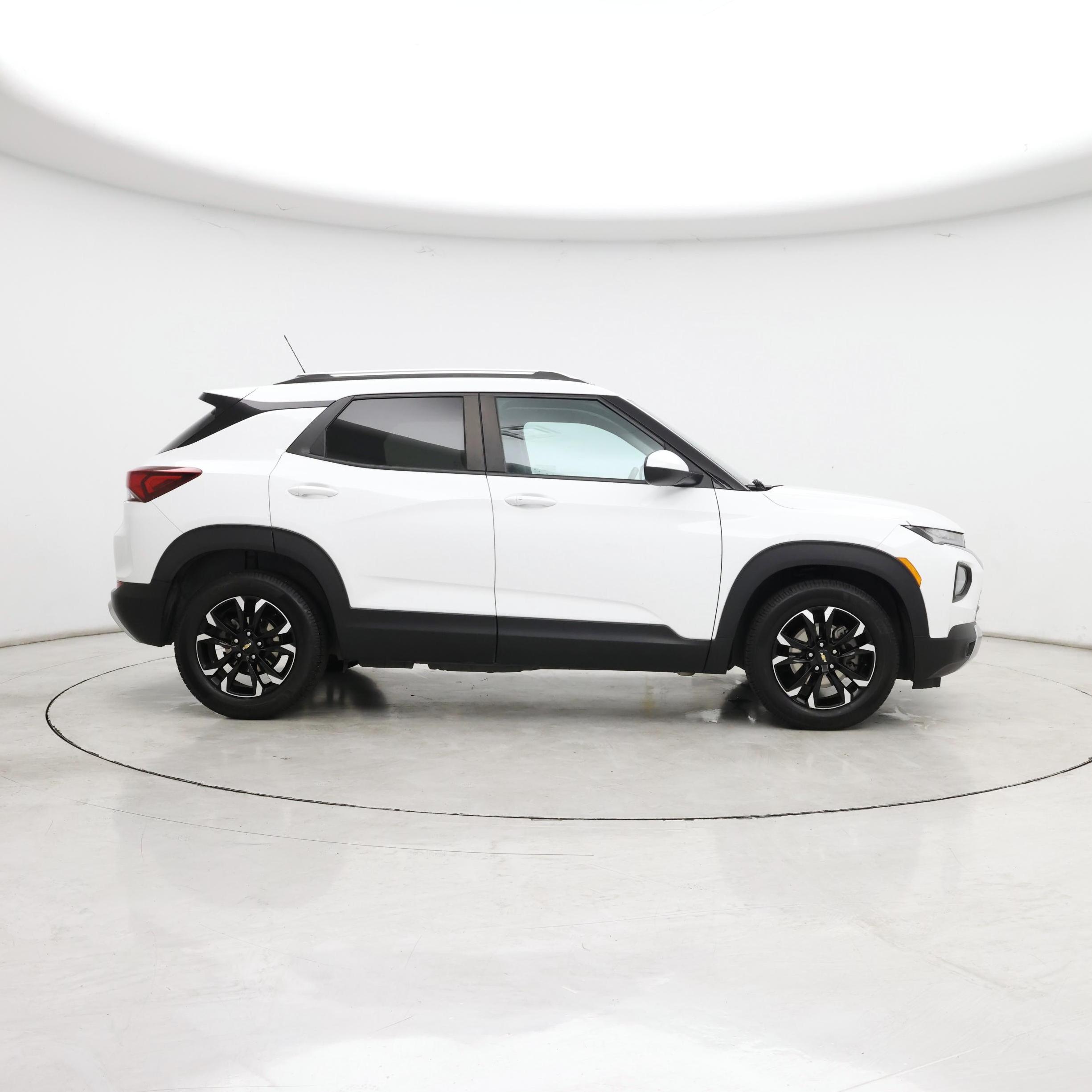 Thumbnail: 2023 Chevrolet TrailBlazer - 7