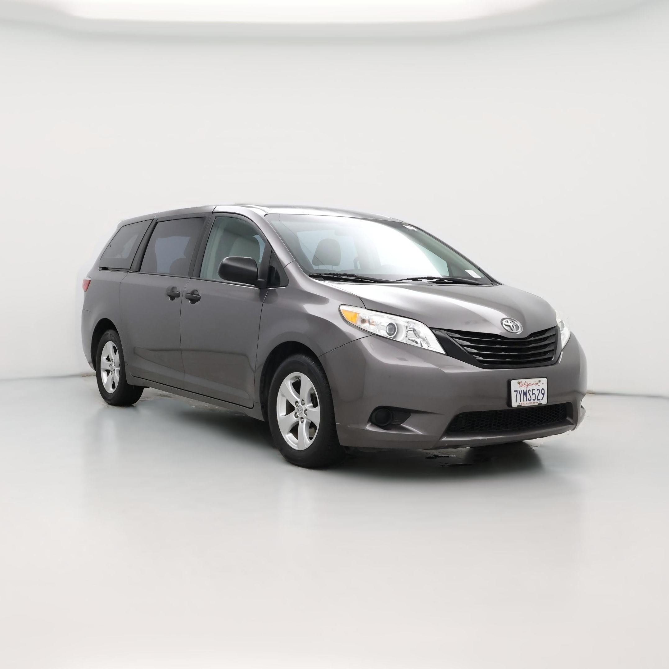 Thumbnail: 2017 Toyota Sienna - 1
