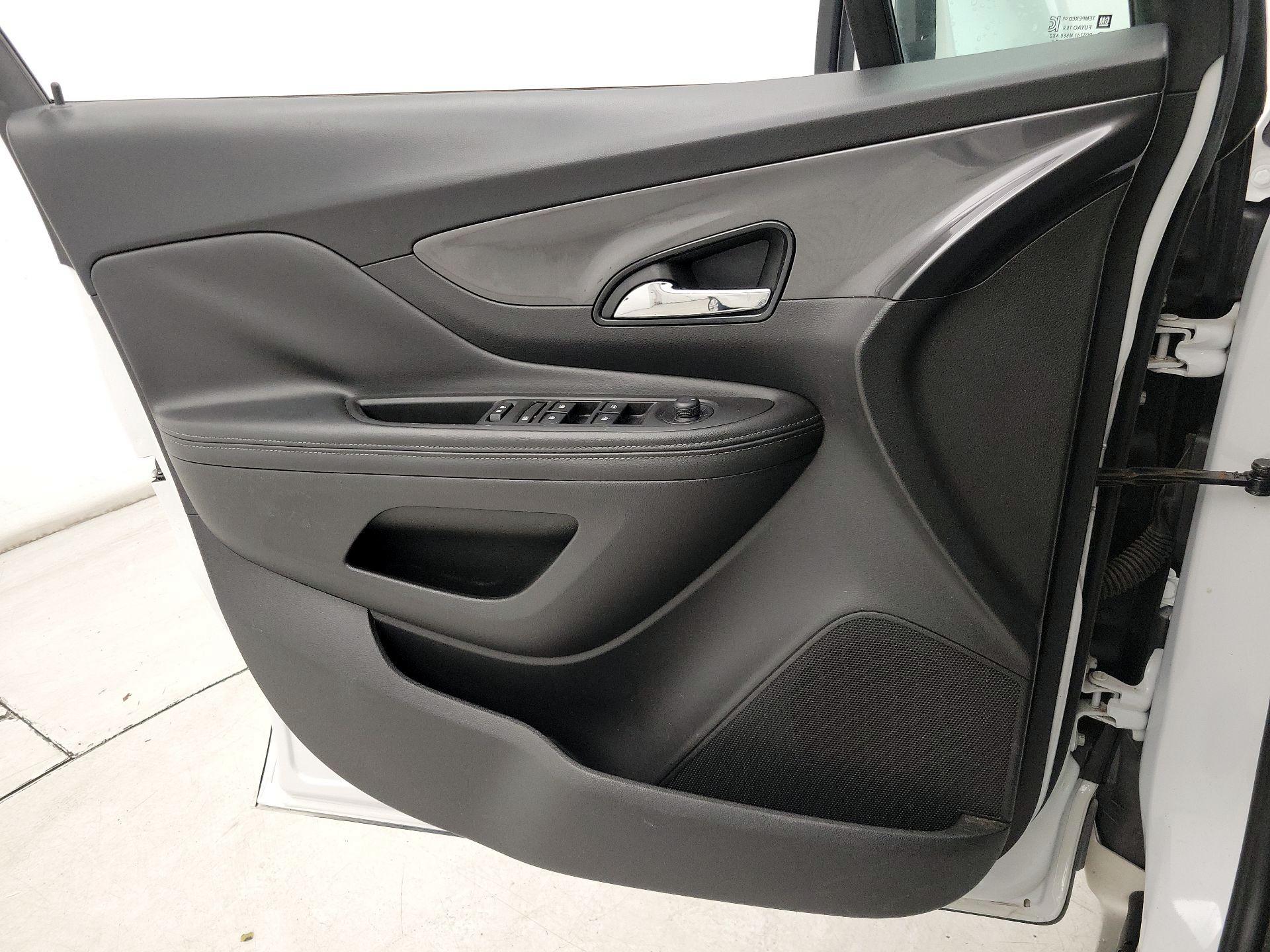 Thumbnail: 2018 Buick Encore - 12