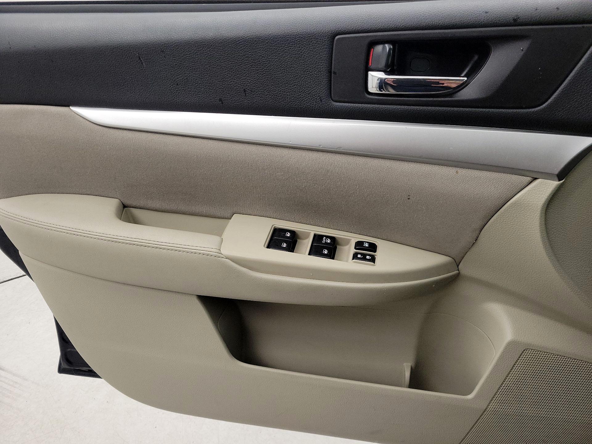 Thumbnail: 2014 Subaru Legacy - 12